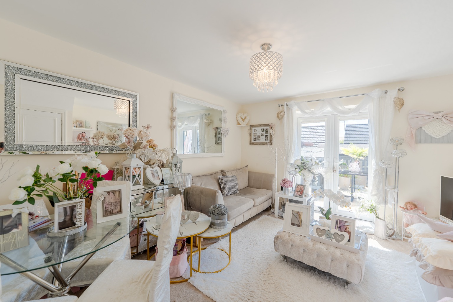 2 bed terraced house for sale in Parker Crescent, Cambridgeshire 2