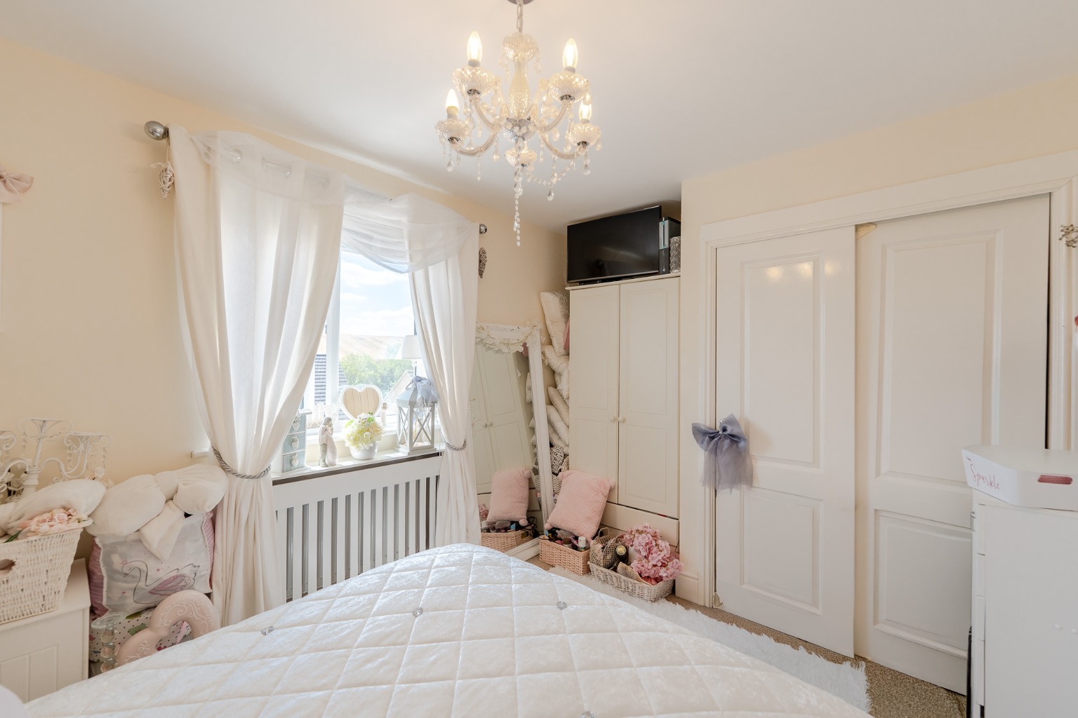 2 bed terraced house for sale in Parker Crescent, Cambridgeshire  - Property Image 6