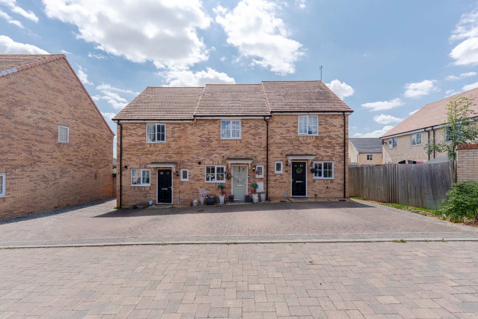 2 bed terraced house for sale in Parker Crescent, Cambridgeshire  - Property Image 12