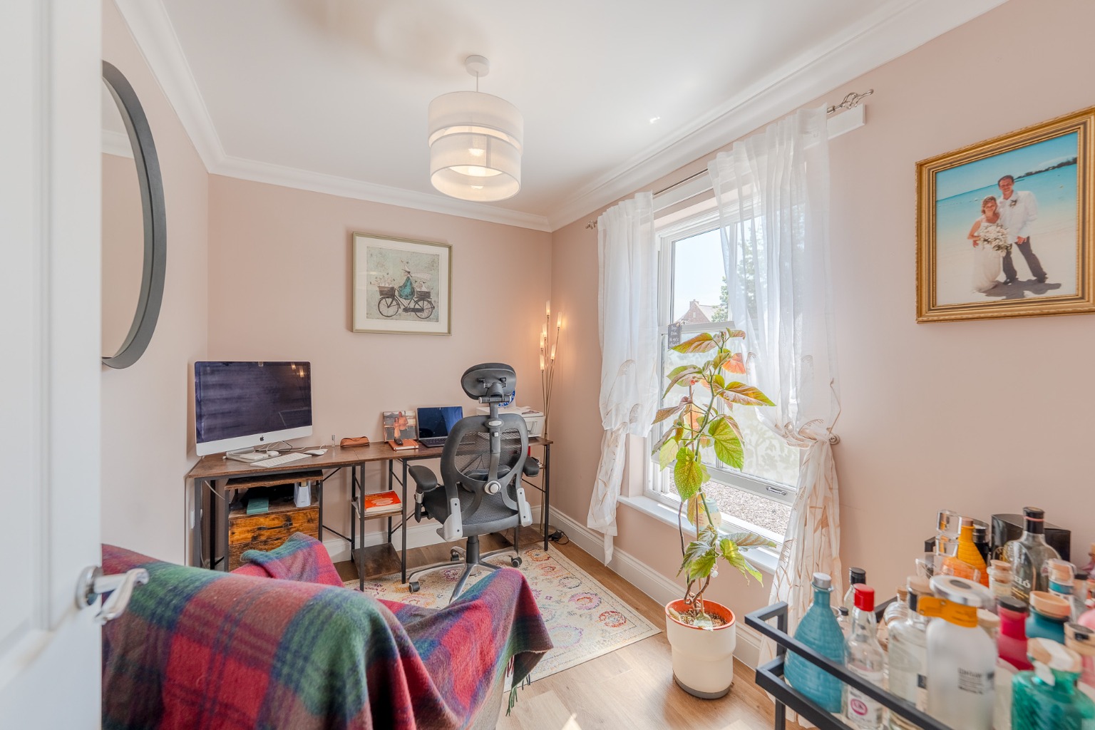 4 bed detached house for sale in Senliz Road, Cambridgeshire  - Property Image 7