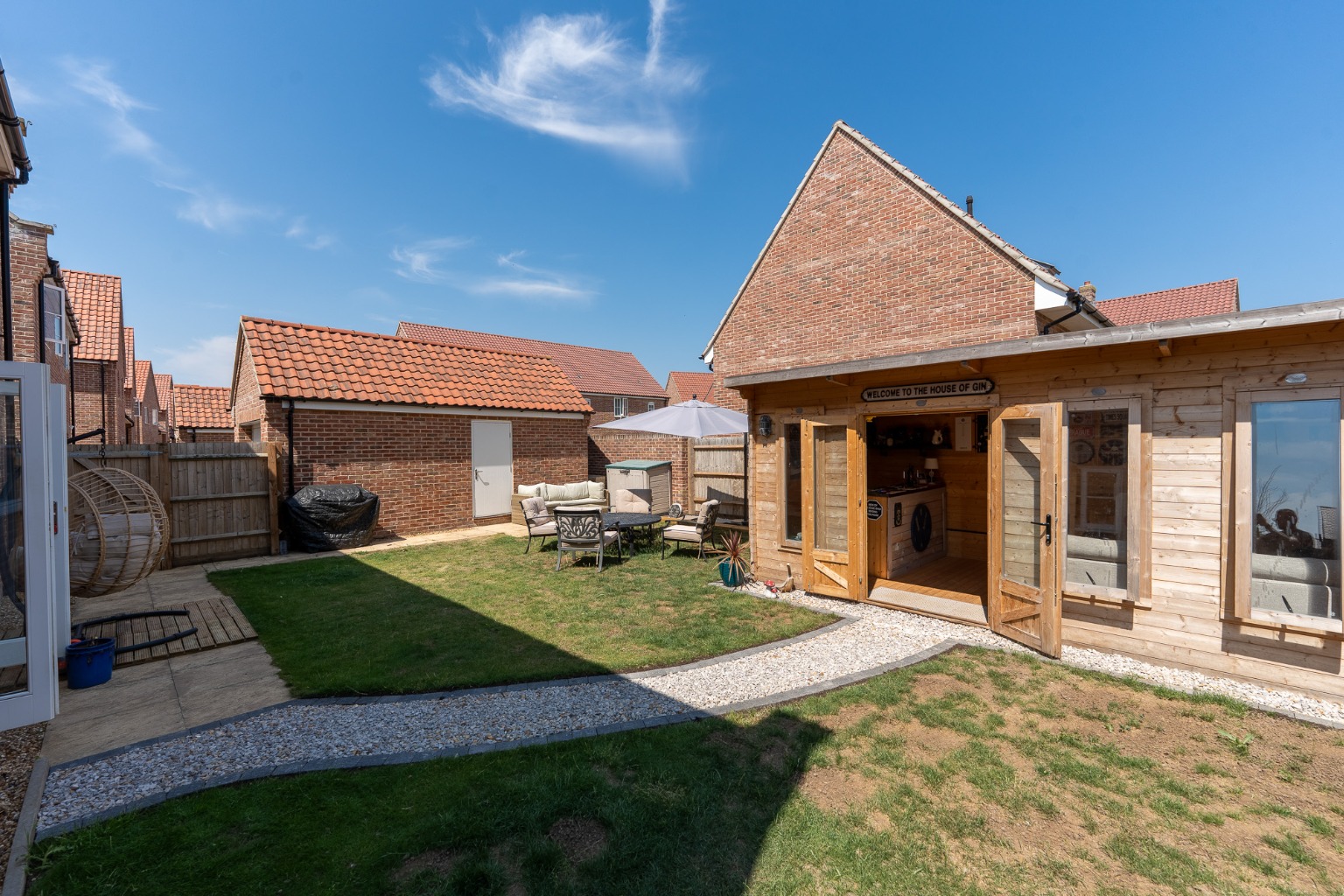 4 bed detached house for sale in Senliz Road, Cambridgeshire  - Property Image 16