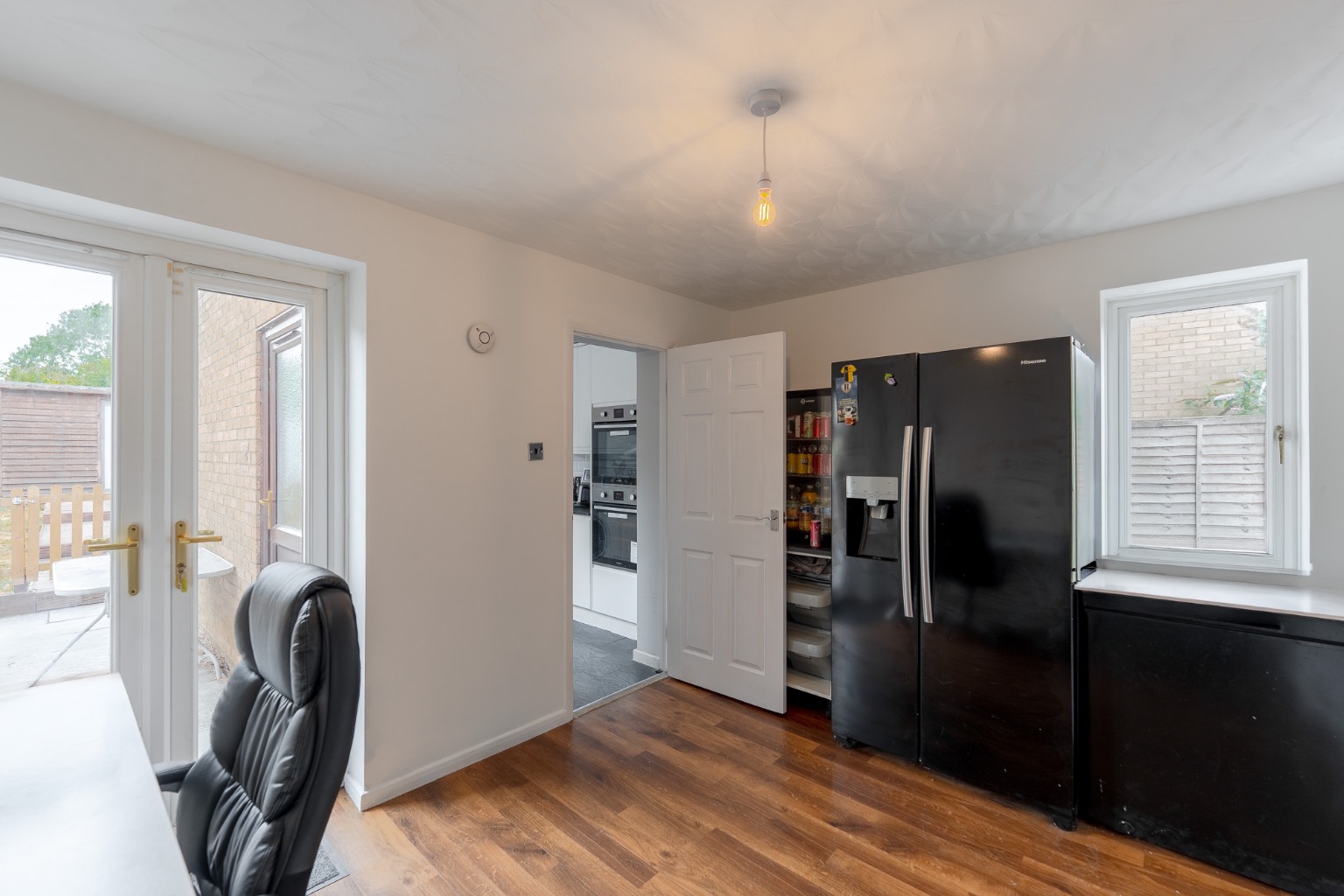4 bed detached house for sale in Highfield Avenue, Cambridgeshire  - Property Image 7