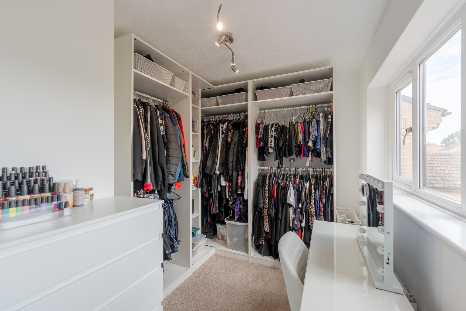 4 bed detached house for sale in Highfield Avenue, Cambridgeshire  - Property Image 14
