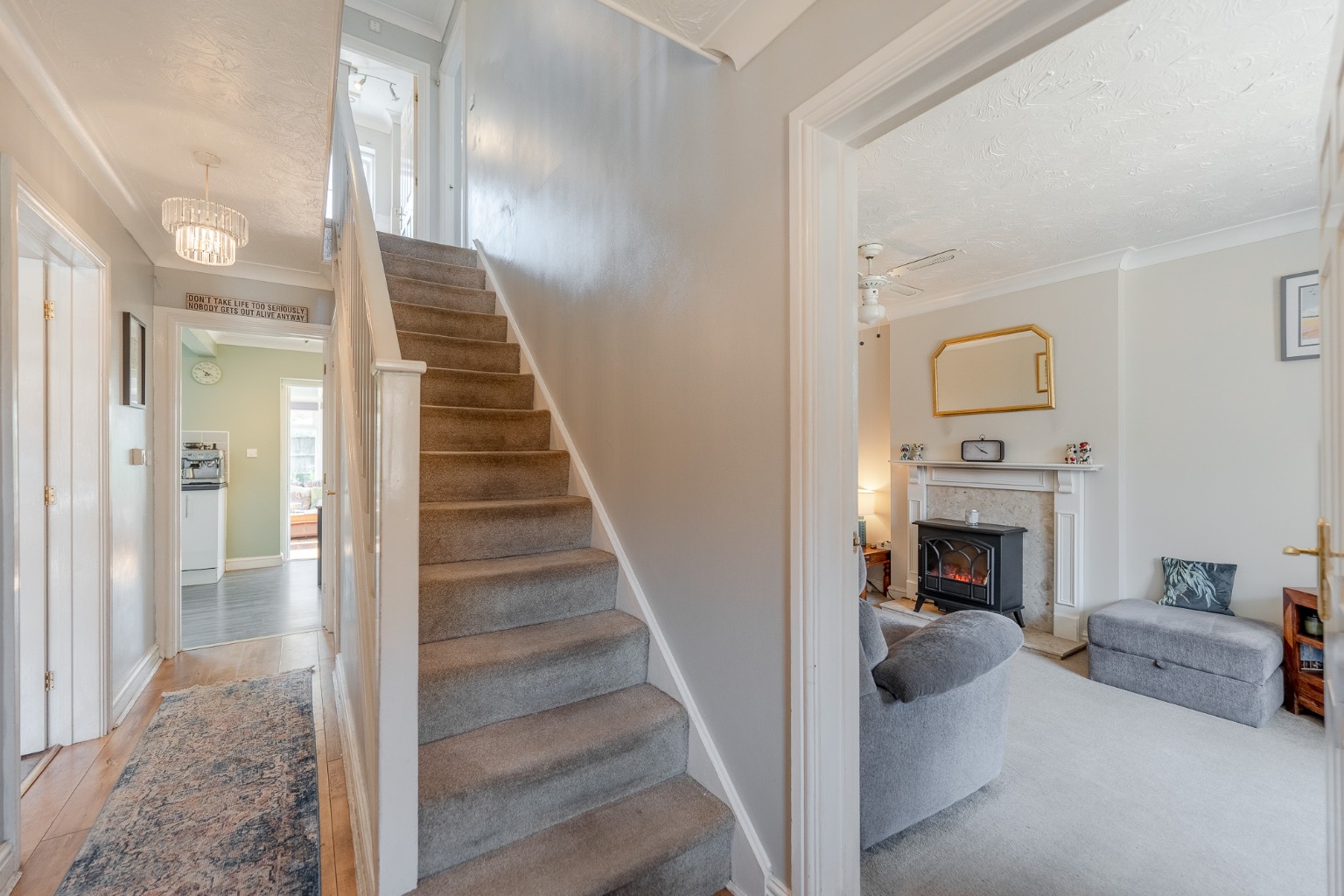 4 bed detached house for sale in Drovers Close, Huntingdon 10