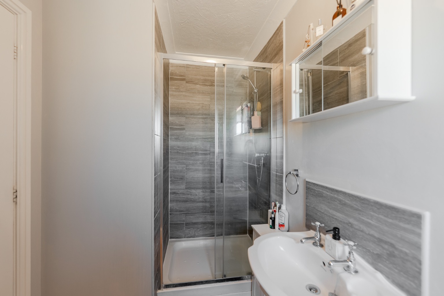 4 bed detached house for sale in Drovers Close, Huntingdon  - Property Image 14