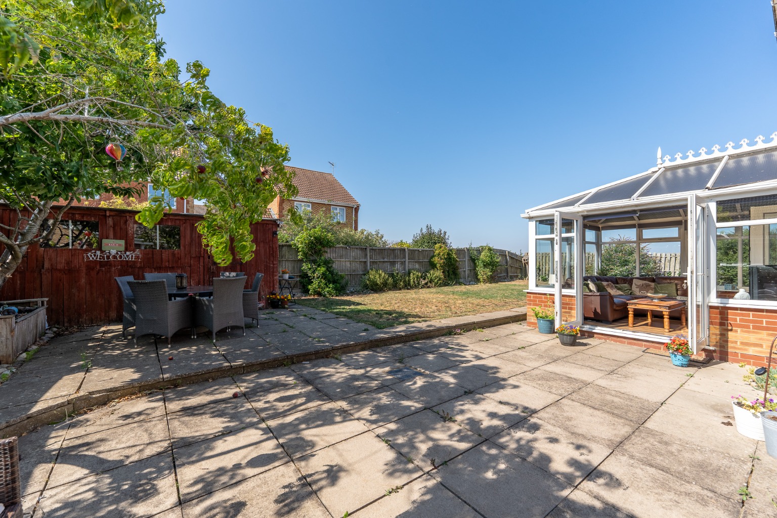 4 bed detached house for sale in Drovers Close, Huntingdon  - Property Image 4