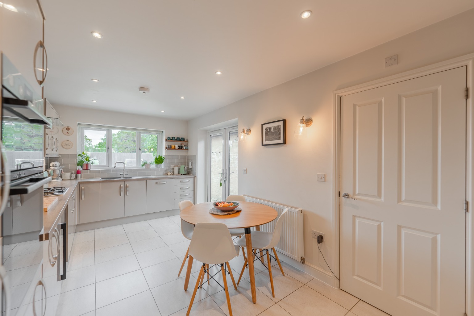 3 bed detached house for sale in Field Close, Cambridgeshire 5