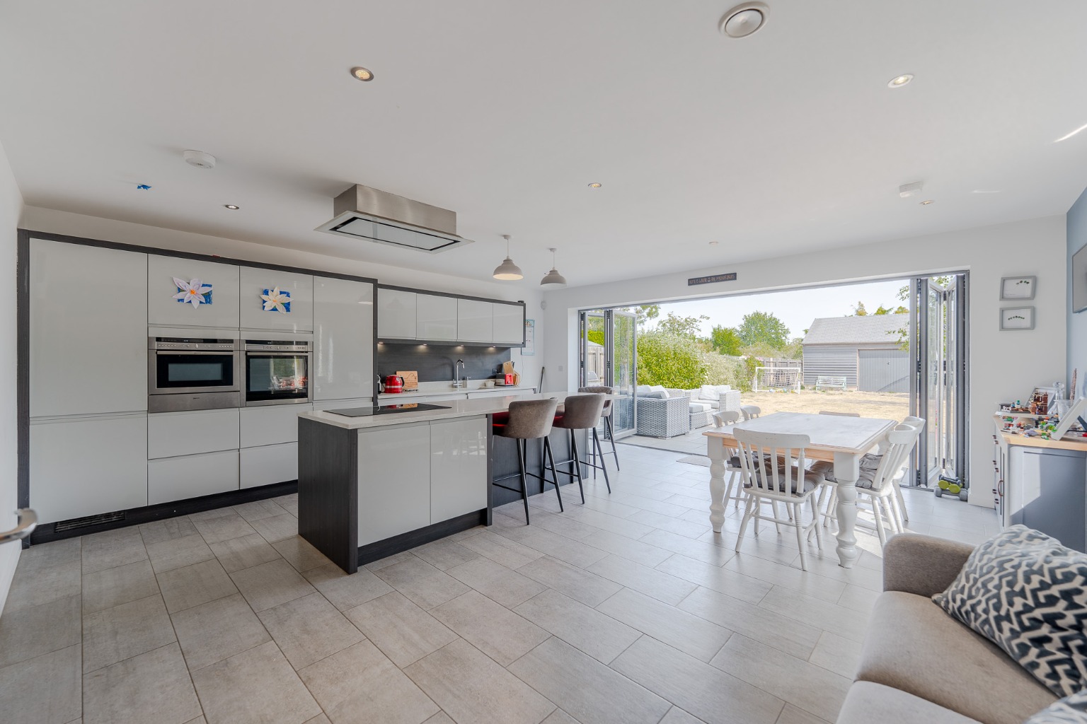 4 bed detached house for sale in Bluntisham Road, Cambridgeshire  - Property Image 2