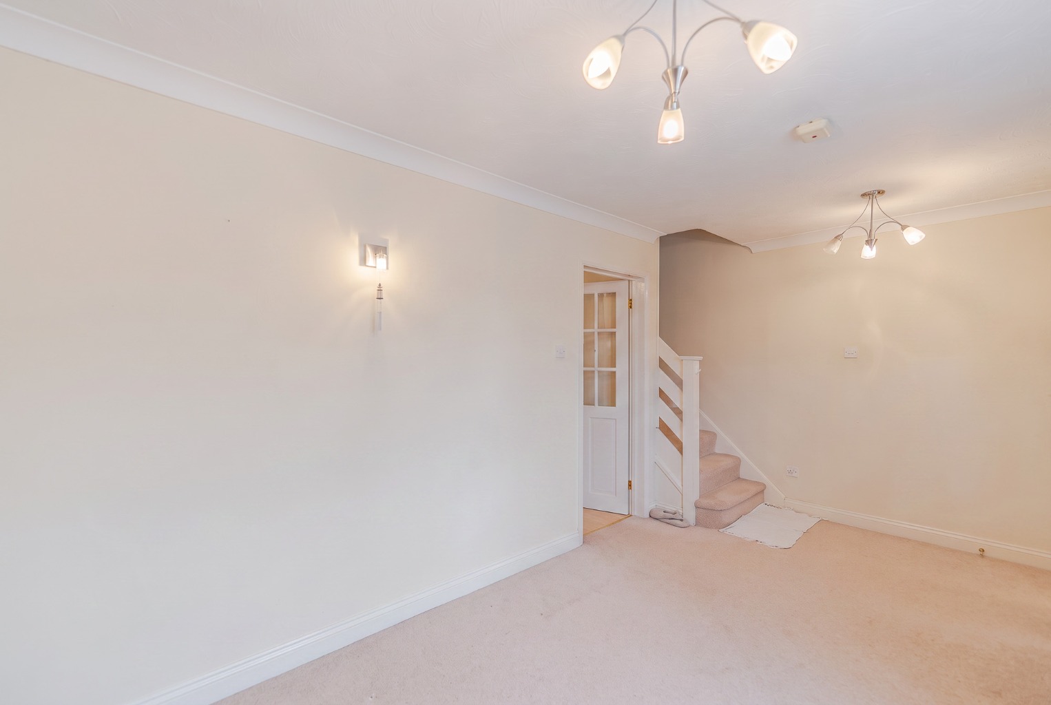 2 bed end of terrace house for sale in Stanch Hill Road, Cambridgeshire  - Property Image 2
