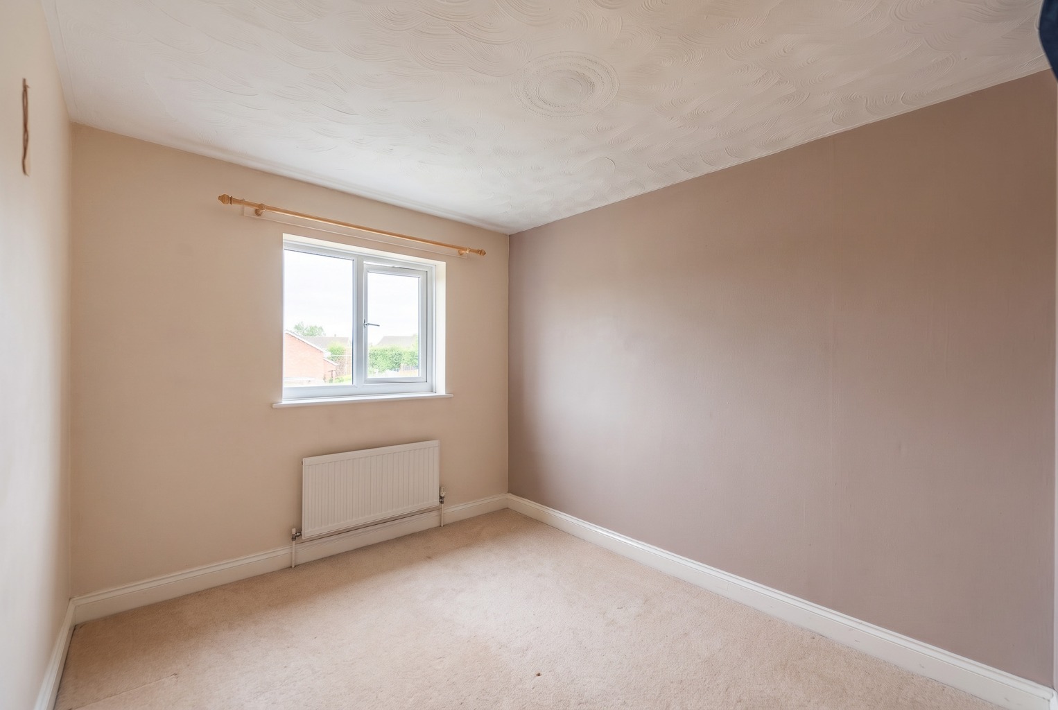 2 bed end of terrace house for sale in Stanch Hill Road, Cambridgeshire  - Property Image 6