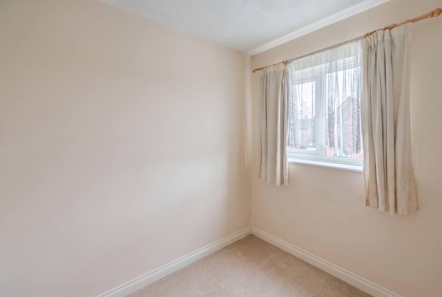 2 bed end of terrace house for sale in Stanch Hill Road, Cambridgeshire 11