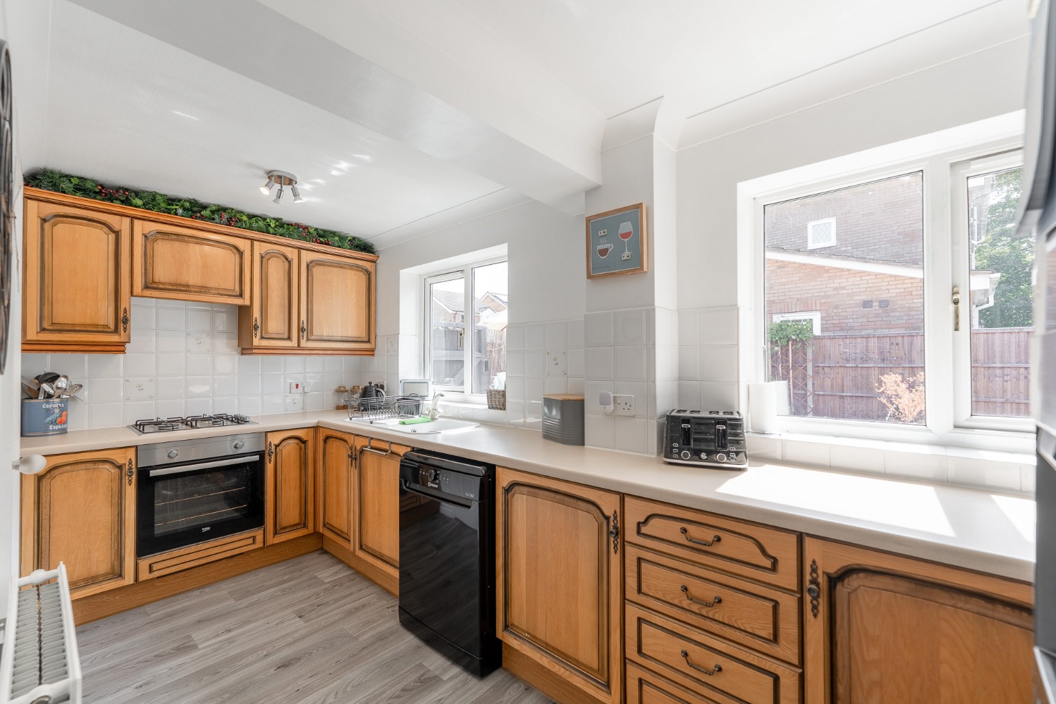 4 bed link detached house for sale in School Lane, Huntingdon 1