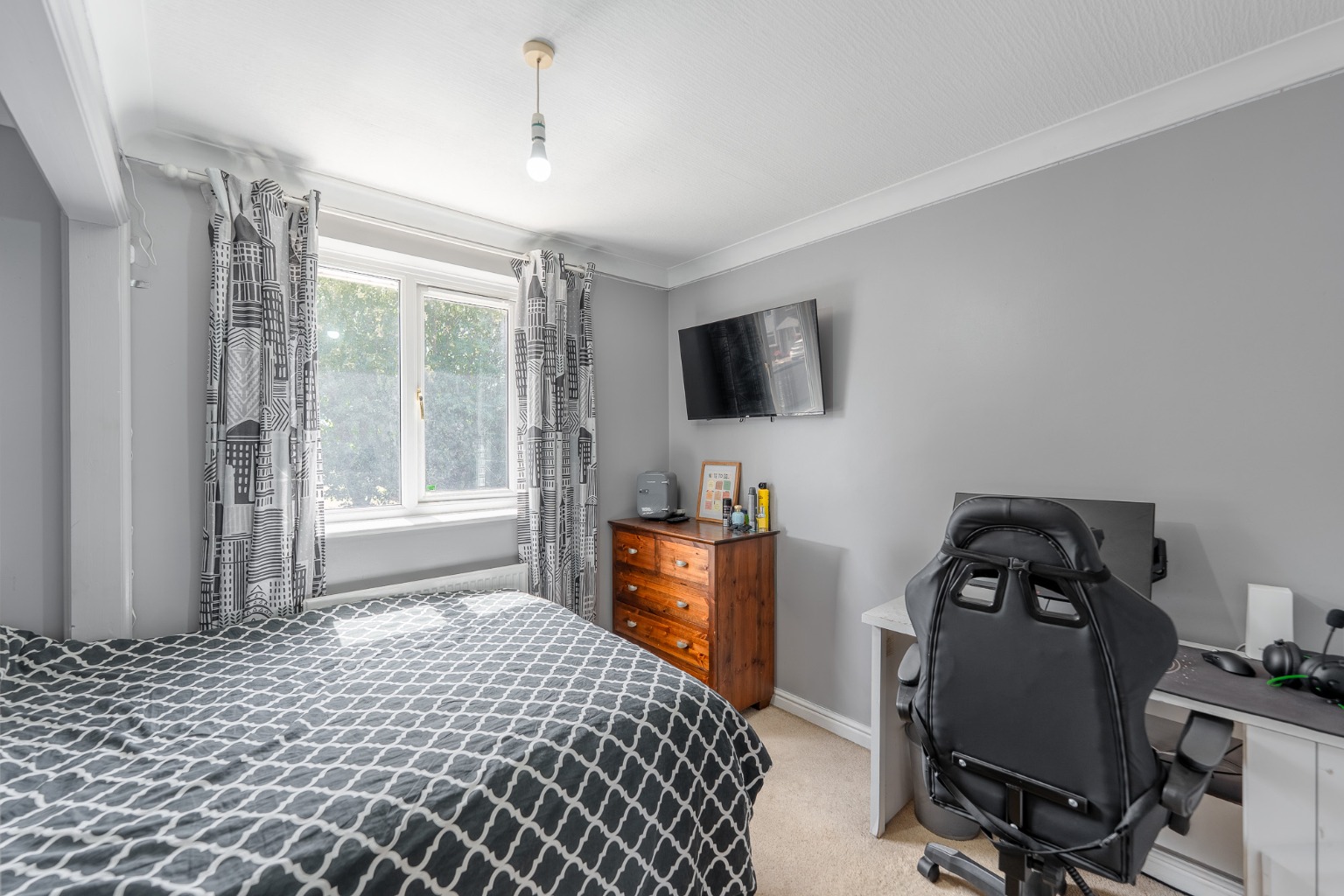 4 bed link detached house for sale in School Lane, Huntingdon 12