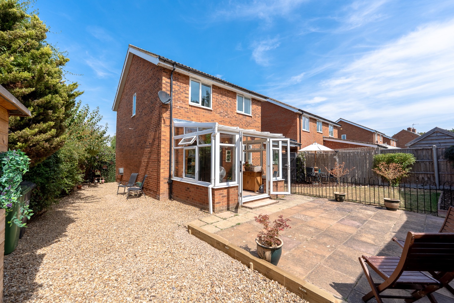 4 bed link detached house for sale in School Lane, Huntingdon 15
