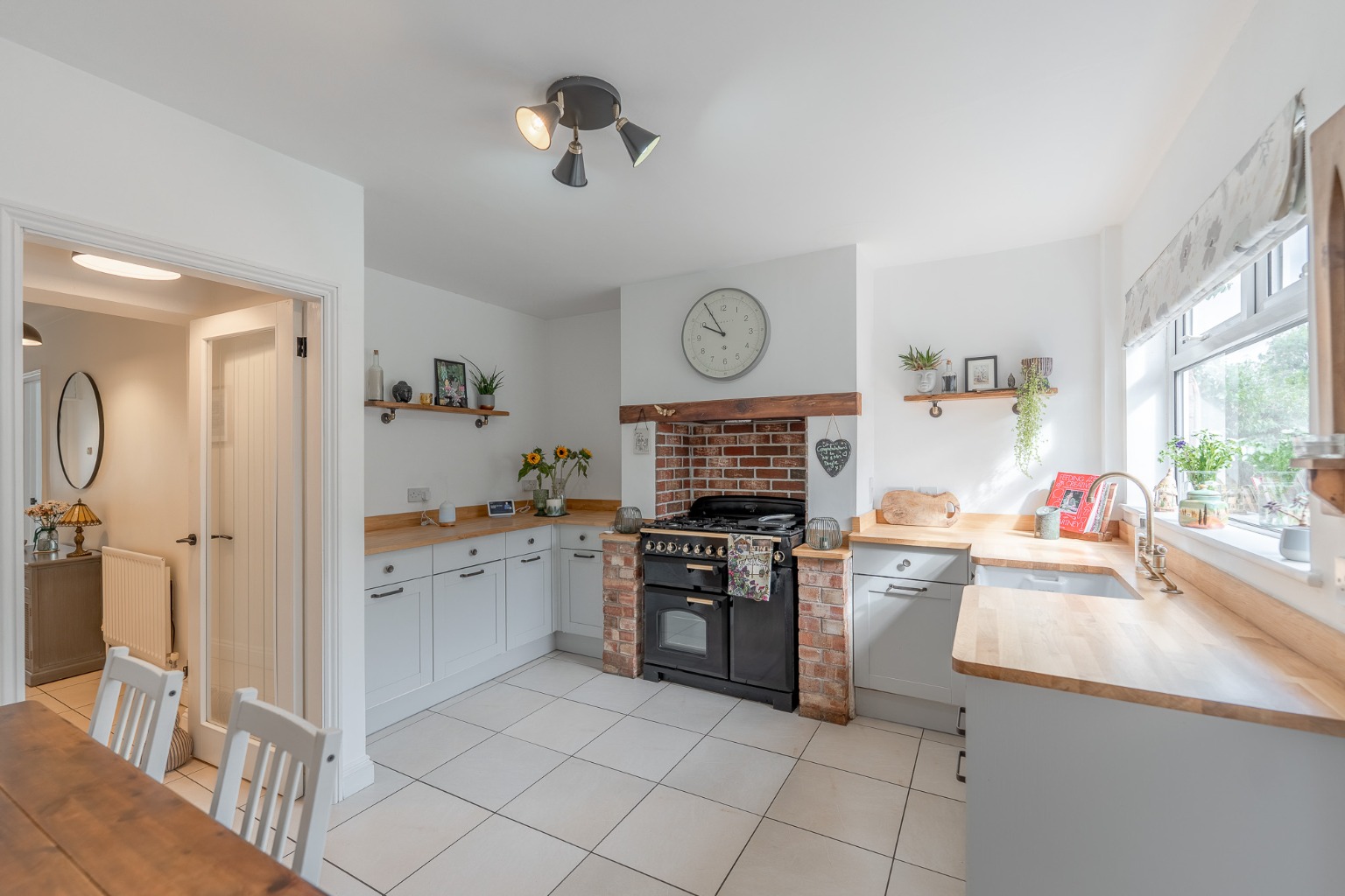 3 bed bungalow for sale in High Street, Cambridgeshire 4