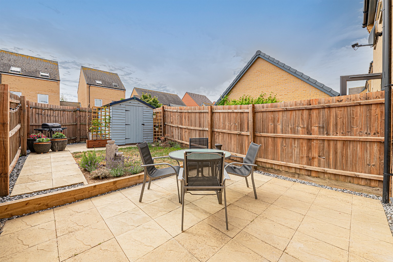 2 bed semi-detached house for sale in Heron Road, Cambridgeshire 2