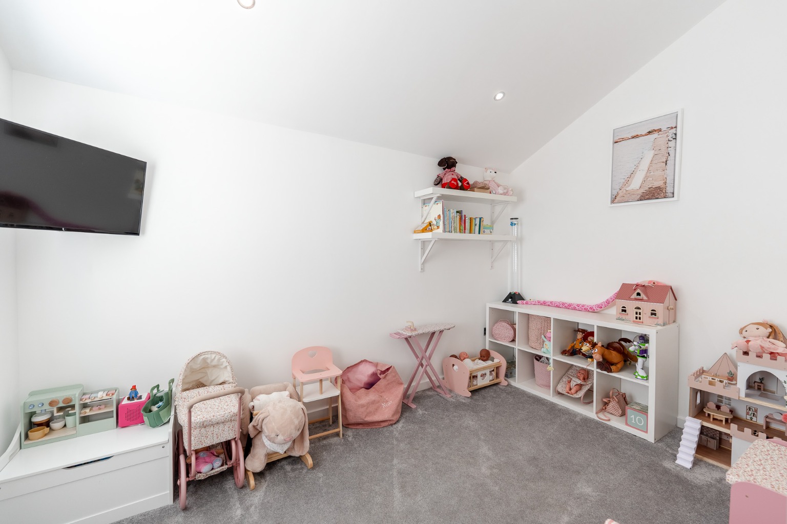 3 bed semi-detached house for sale in The Trundle, Cambridgeshire 8