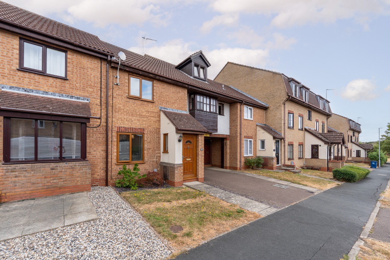 2 bed terraced house for sale in Dart Close, St Ives - Property Image 1