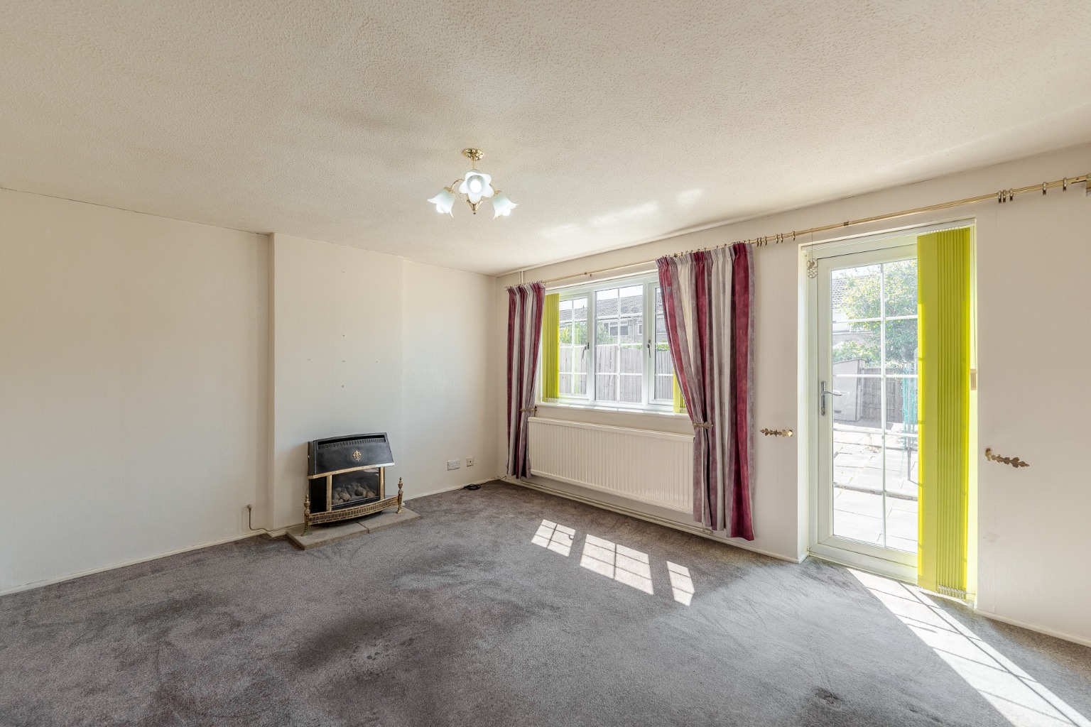 3 bed semi-detached house for sale in Erica Road, St Ives 1