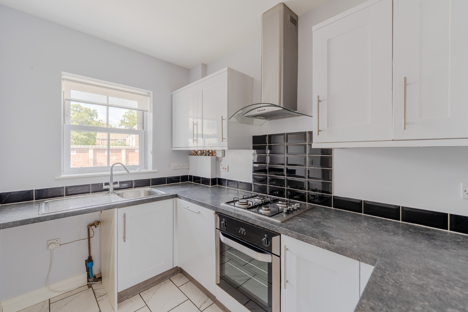 4 bed semi-detached house for sale in Little Whyte, Huntingdon 1