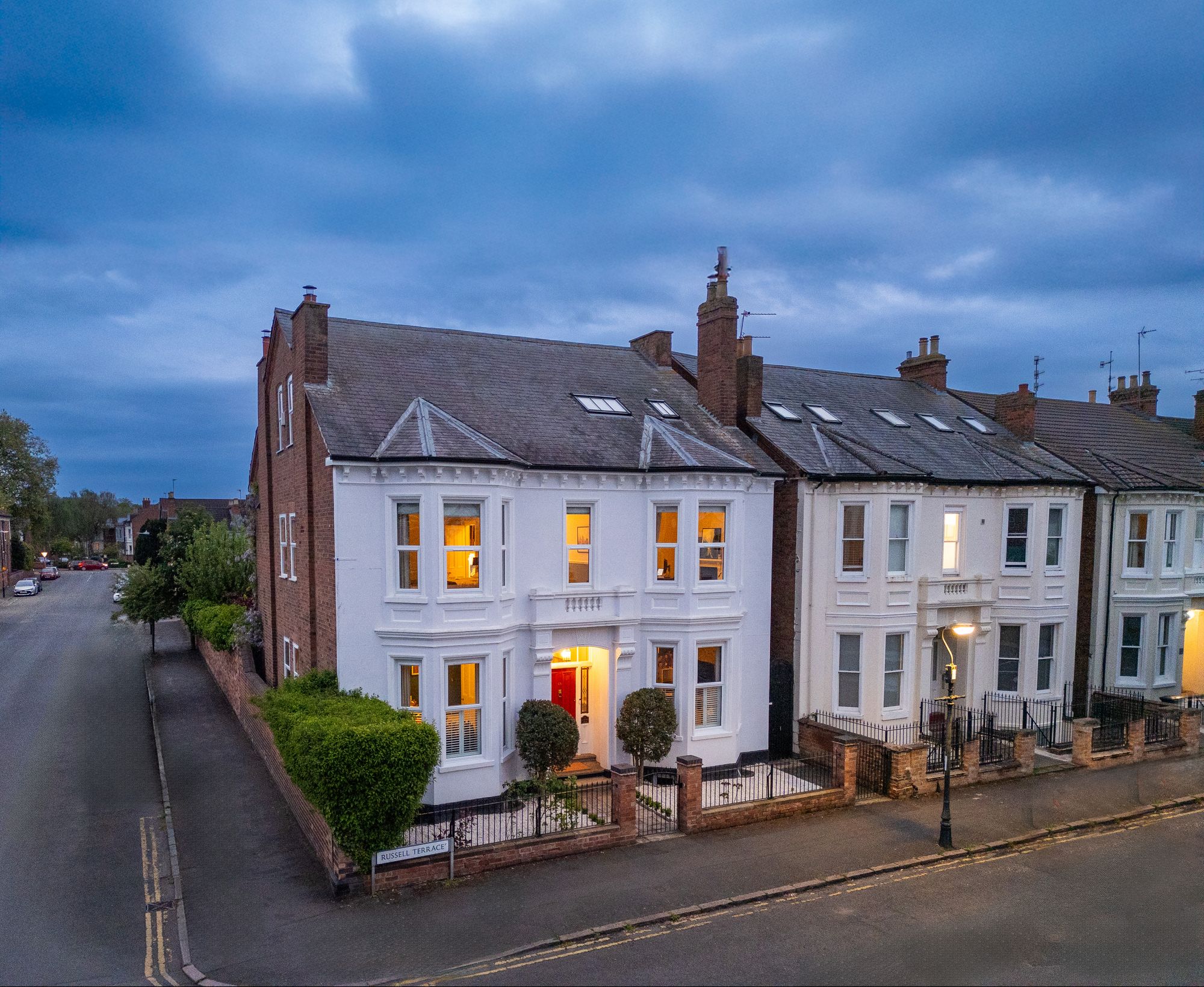 7 Bed Detached House For Sale In Russell Terrace, Leamington Spa, (Ref: 651581), CV31