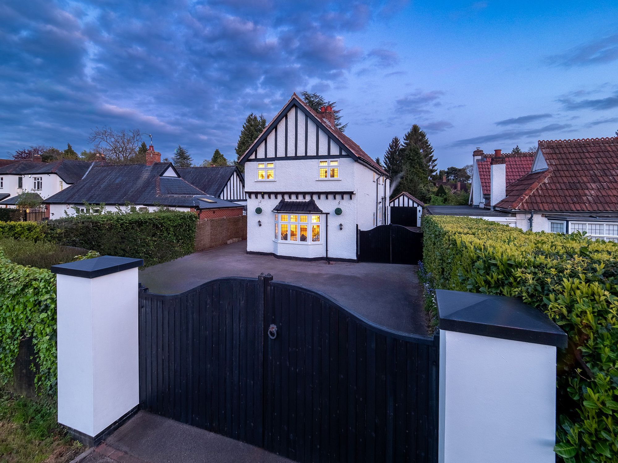 4 Bed Detached House For Sale In Birches Lane, Kenilworth, (Ref: 582668), CV8