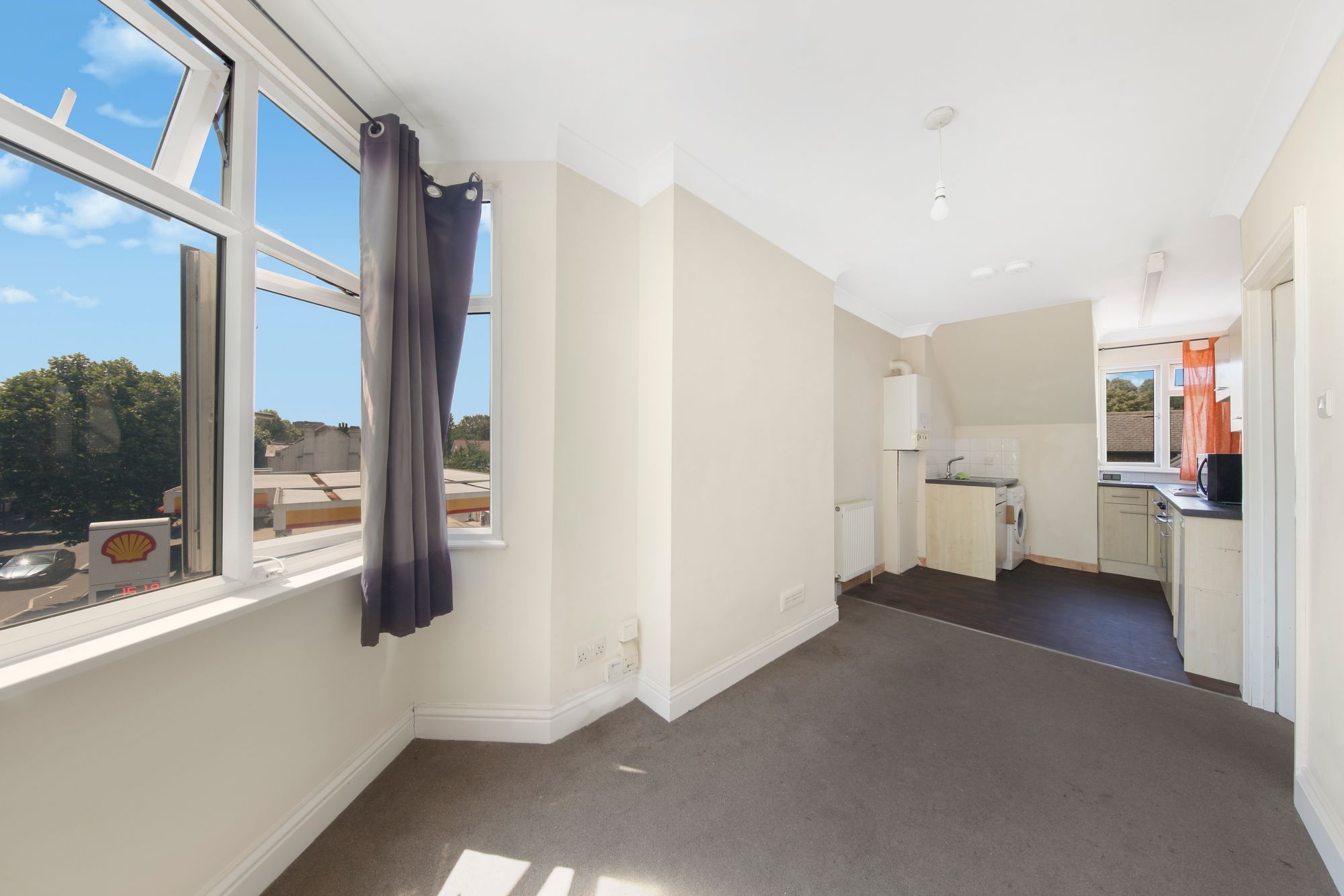 1 bed flat to rent in Brighton Road, South Croydon  - Property Image 10