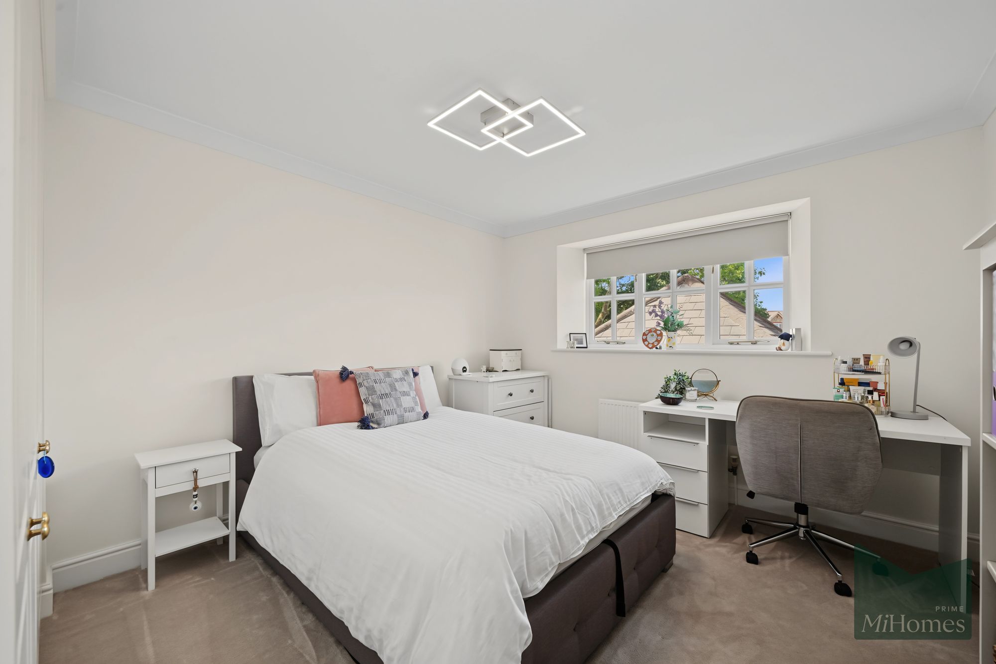 5 bed detached house for sale in Oakwell Drive, Northaw, EN6  - Property Image 31