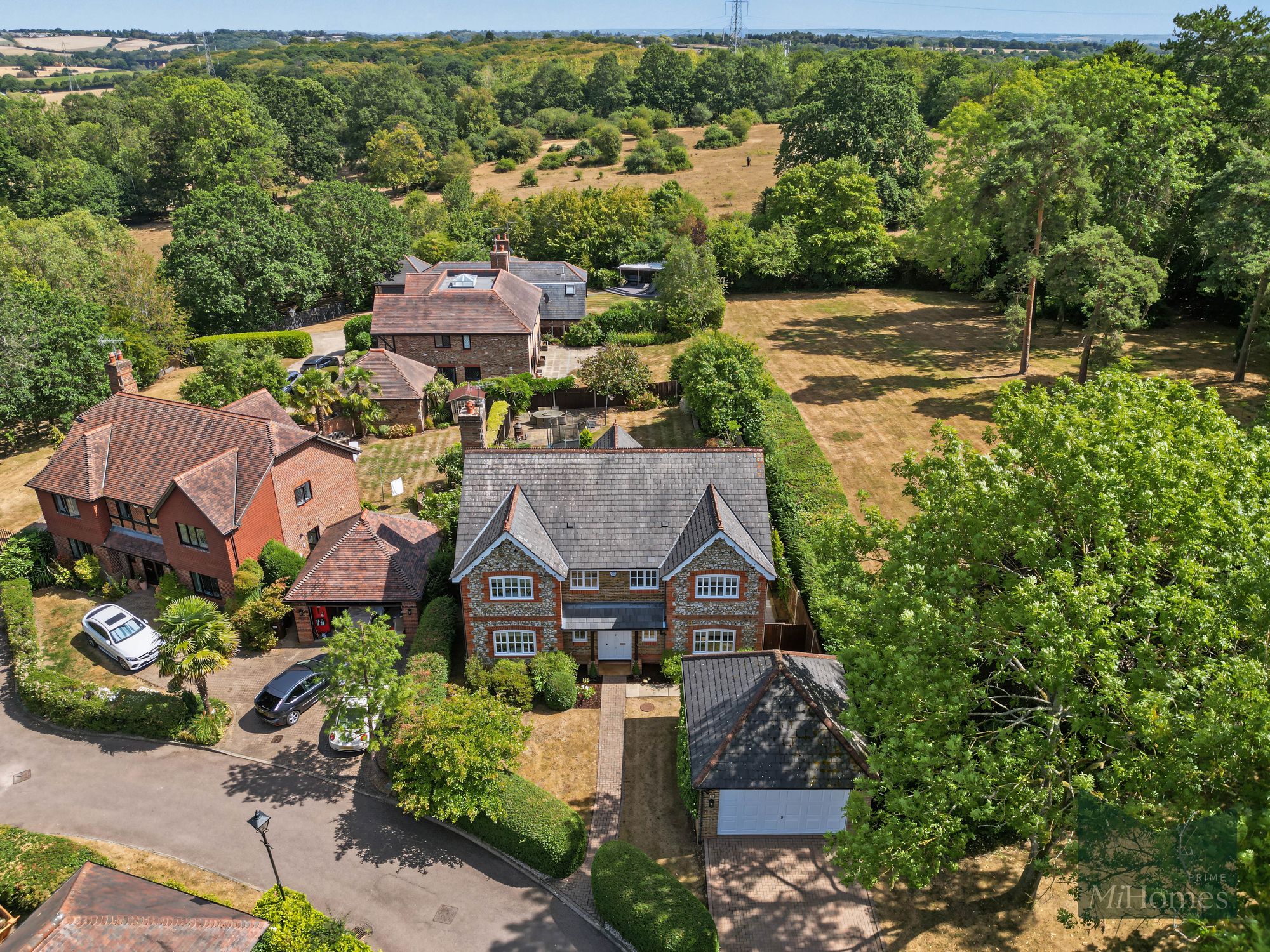 5 bed detached house for sale in Oakwell Drive, Northaw, EN6  - Property Image 41