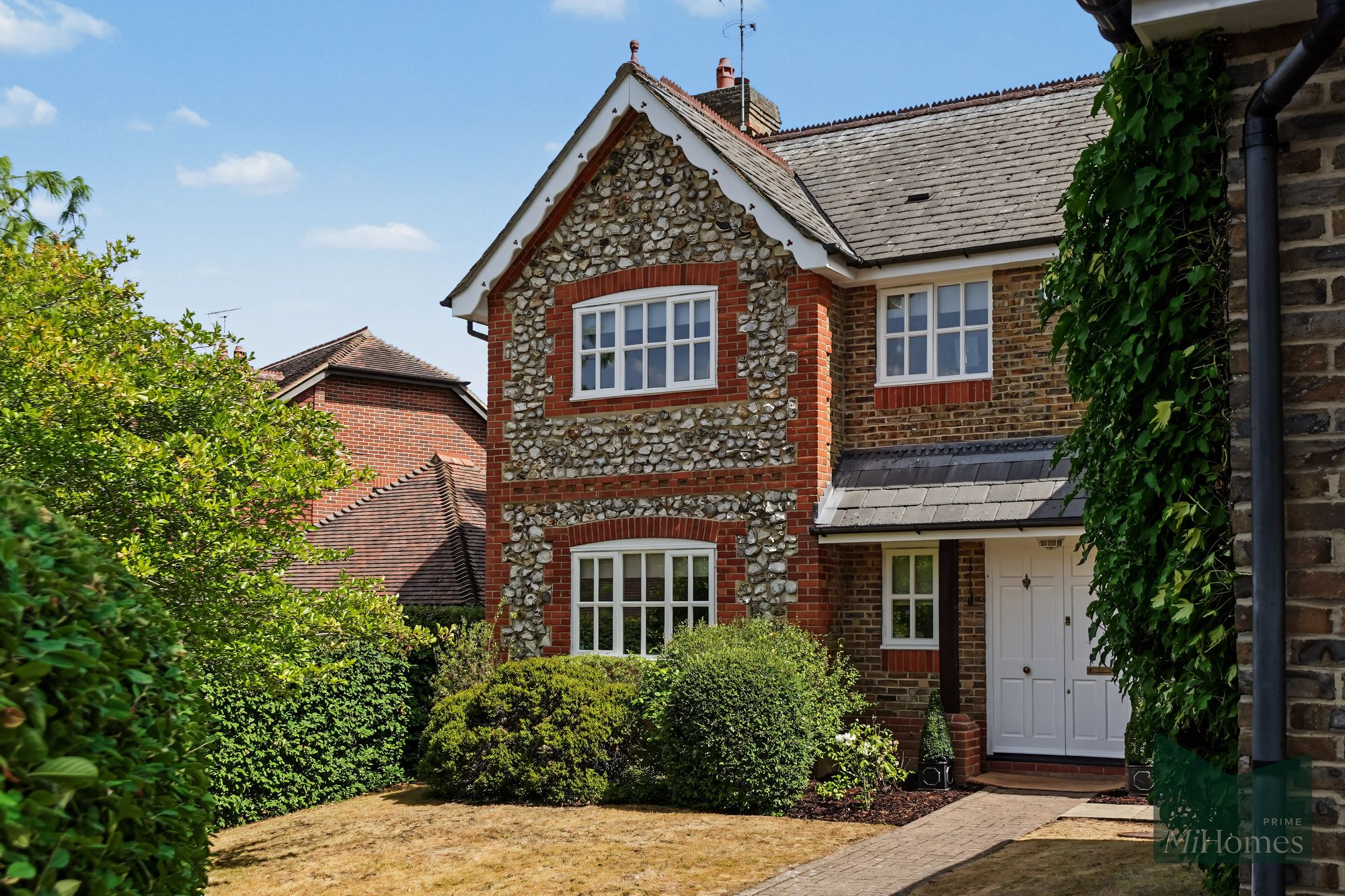 5 bed detached house for sale in Oakwell Drive, Northaw, EN6  - Property Image 46