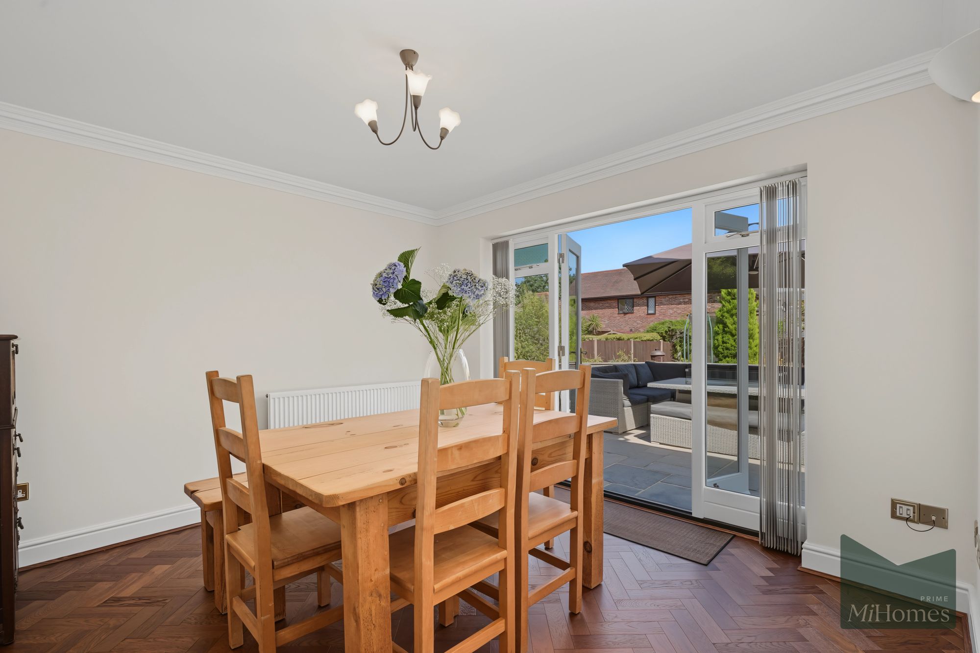 5 bed detached house for sale in Oakwell Drive, Northaw, EN6  - Property Image 9
