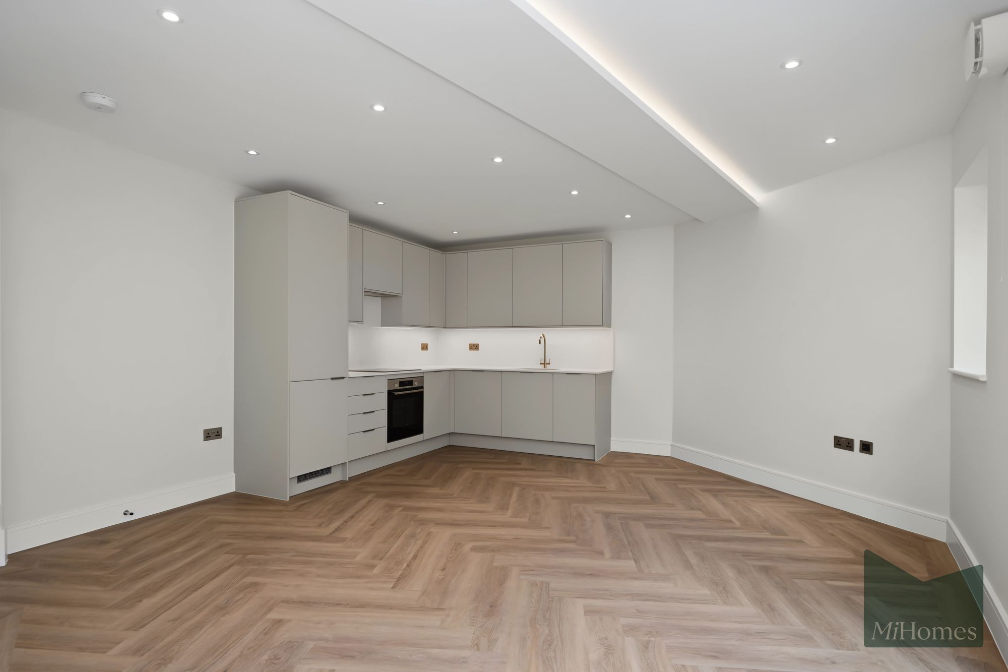1 bed apartment to rent in Lunar Court, Enfield - Property Image 17