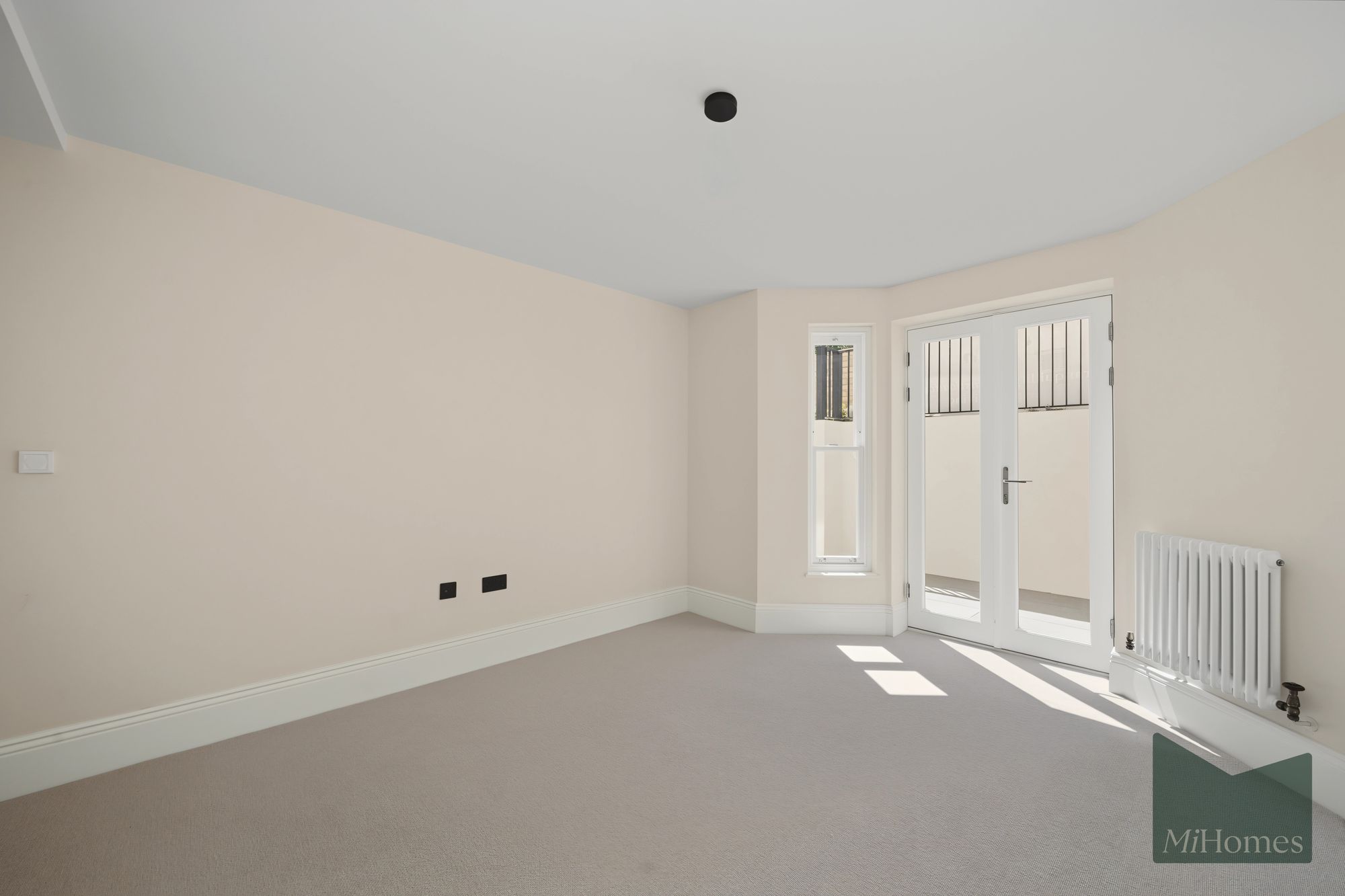 3 bed maisonette for sale in Maple Rise, Colney Hatch Lane, N10 - Property Image 16