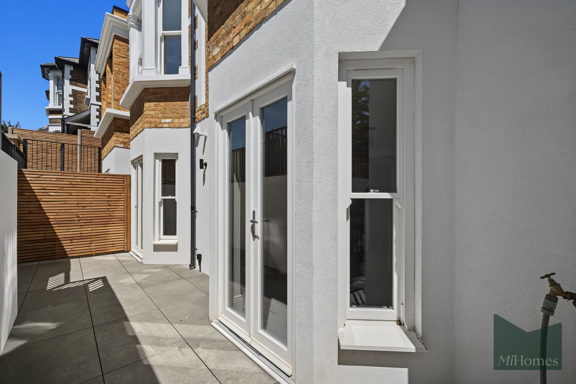 3 bed maisonette for sale in Maple Rise, Colney Hatch Lane, N10 - Property Image 12