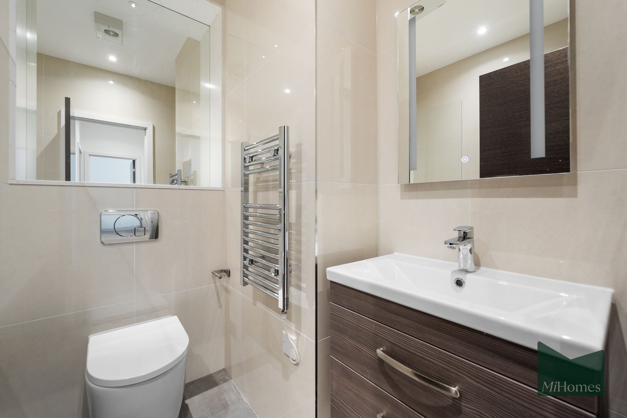 2 bed flat to rent in Bath Road, Chesterfield House, SL1 - Property Image 7