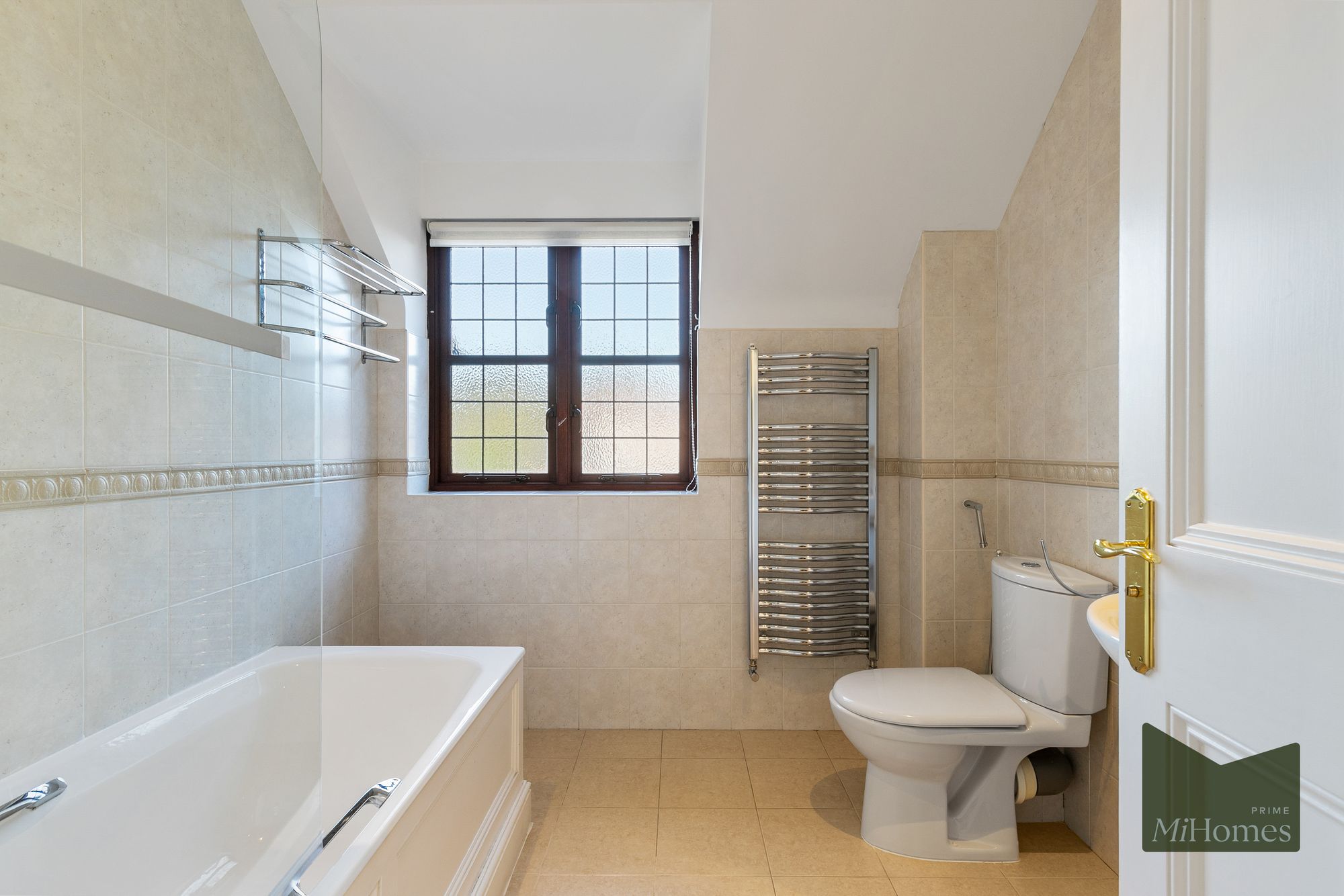 4 bed detached house to rent in Beech Hill, Barnet, EN4  - Property Image 13
