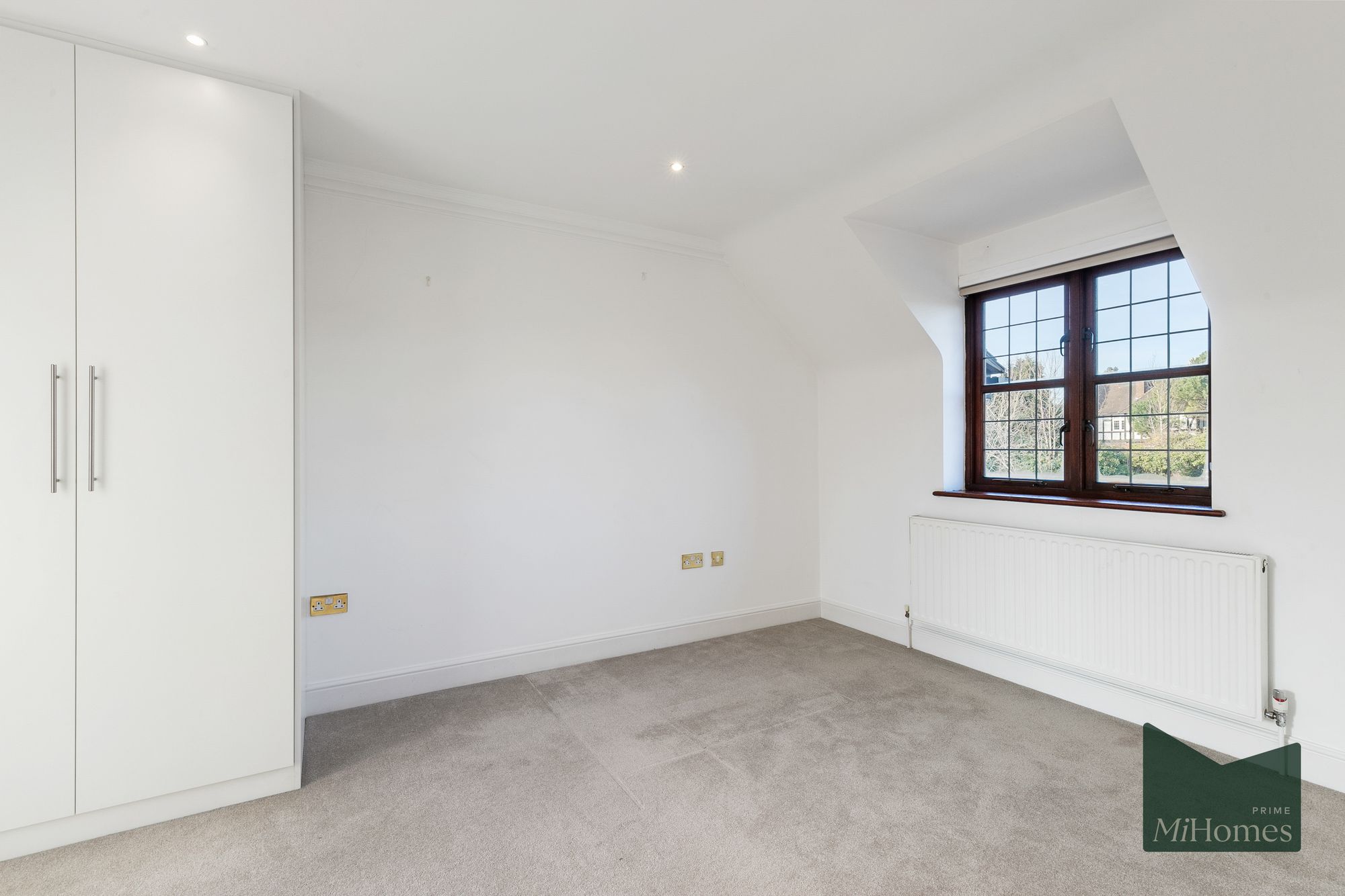 4 bed detached house to rent in Beech Hill, Barnet, EN4  - Property Image 14