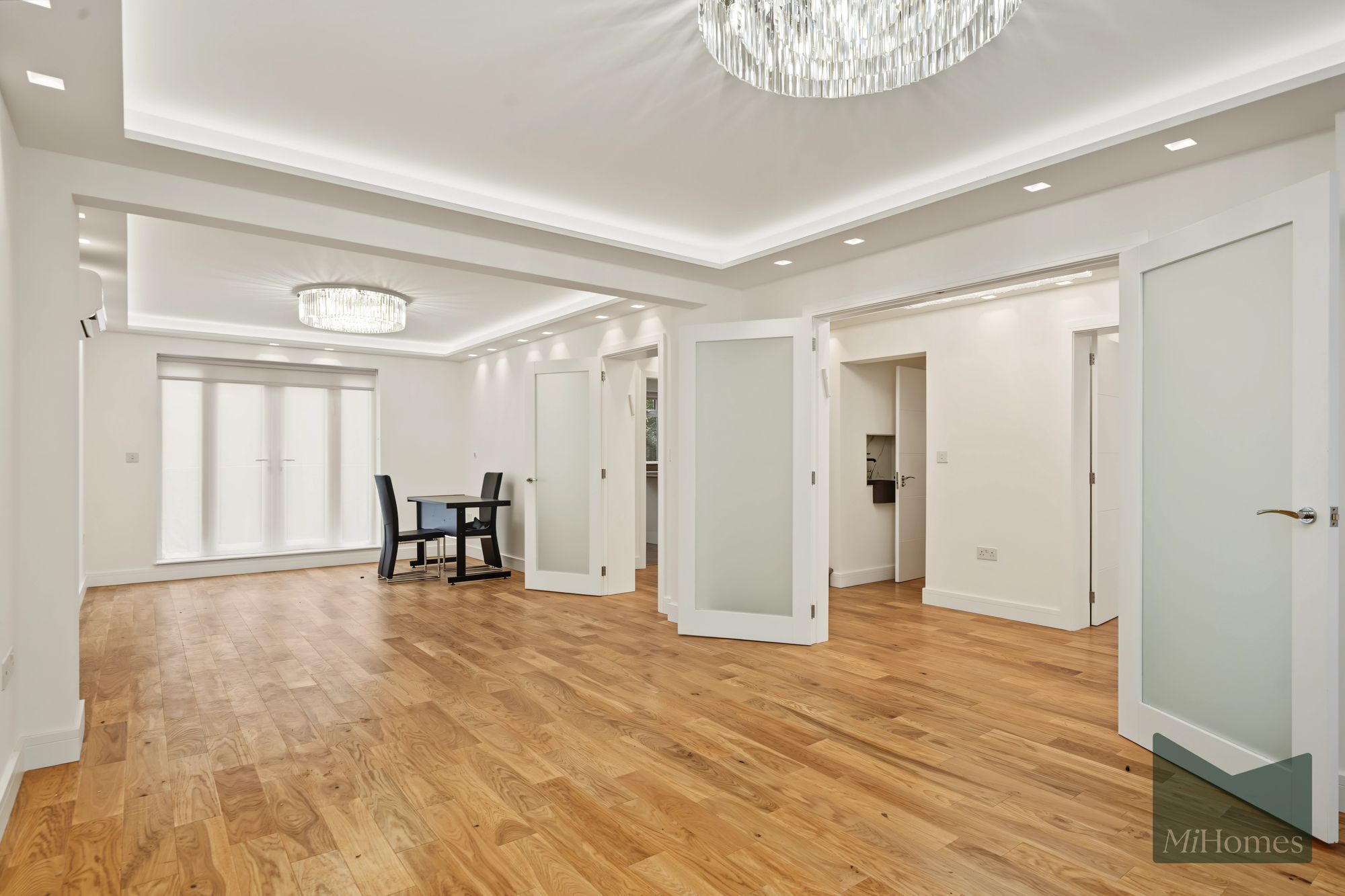 6 bed detached house to rent in Danescroft Gardens, London, NW4  - Property Image 1