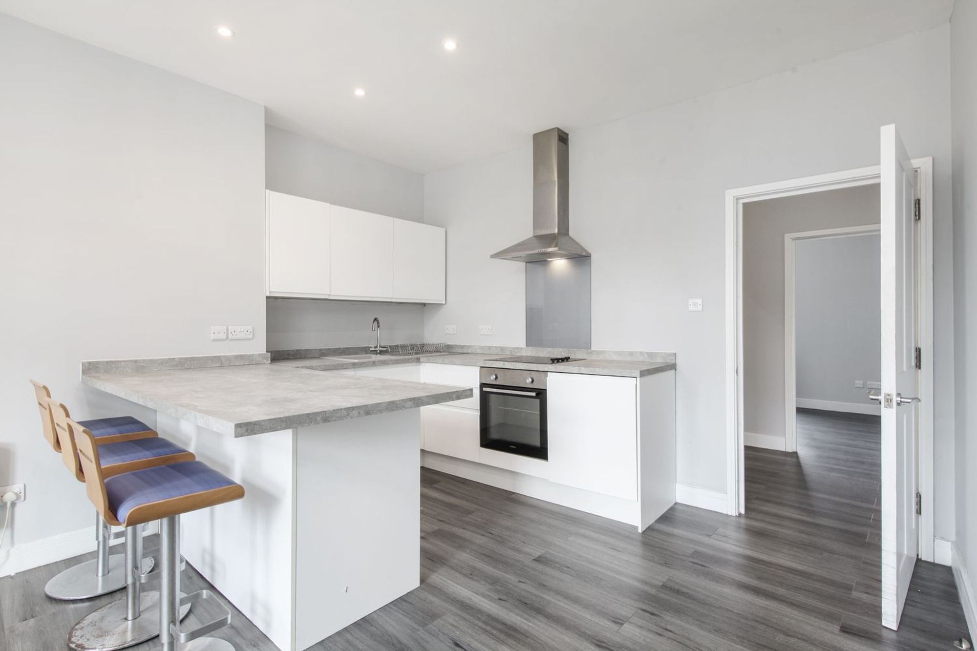 1 bed flat to rent in George Street, Croydon  - Property Image 2