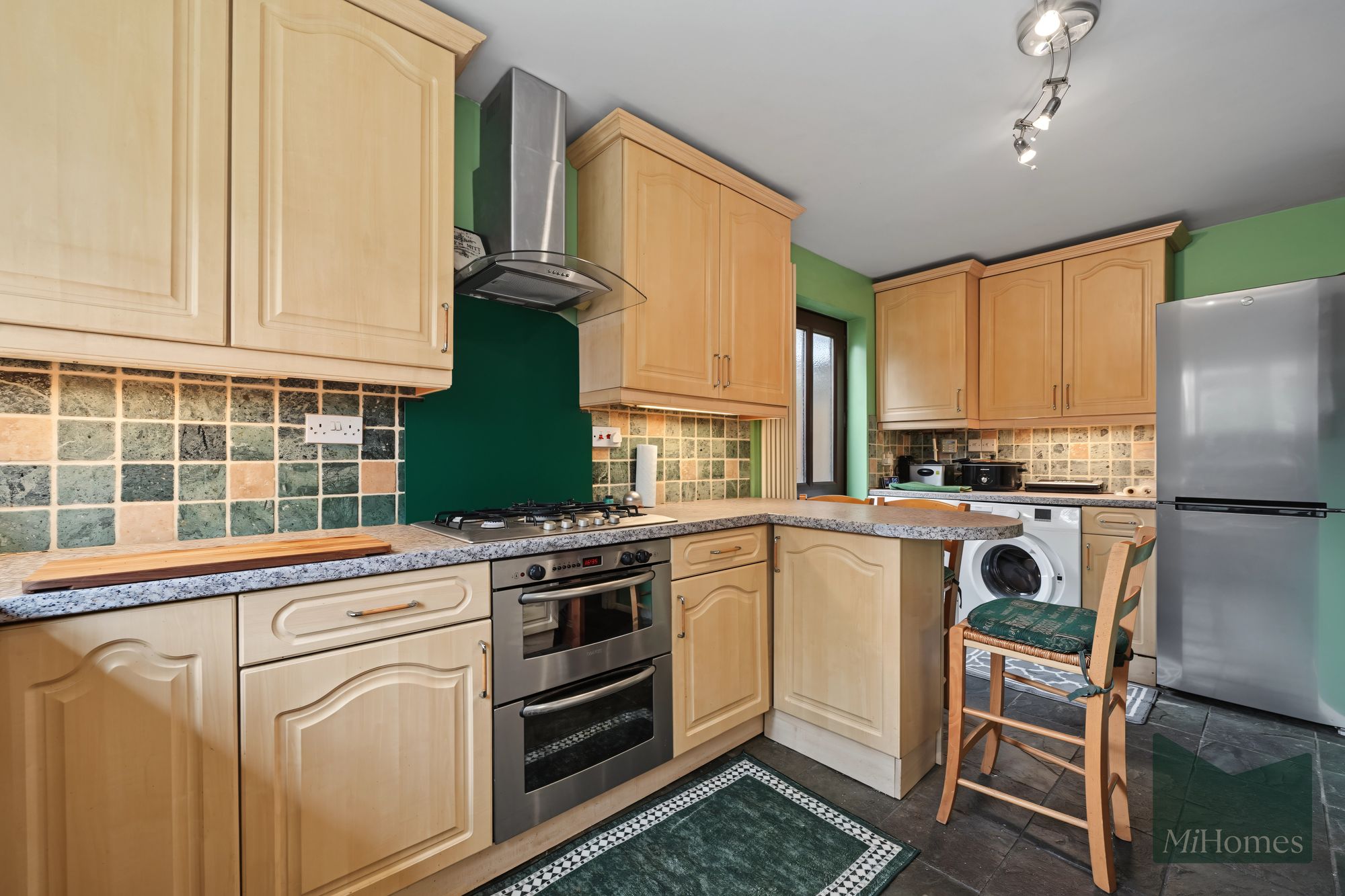 4 bed detached house for sale in Canford Close, Enfield, EN2 - Property Image 6