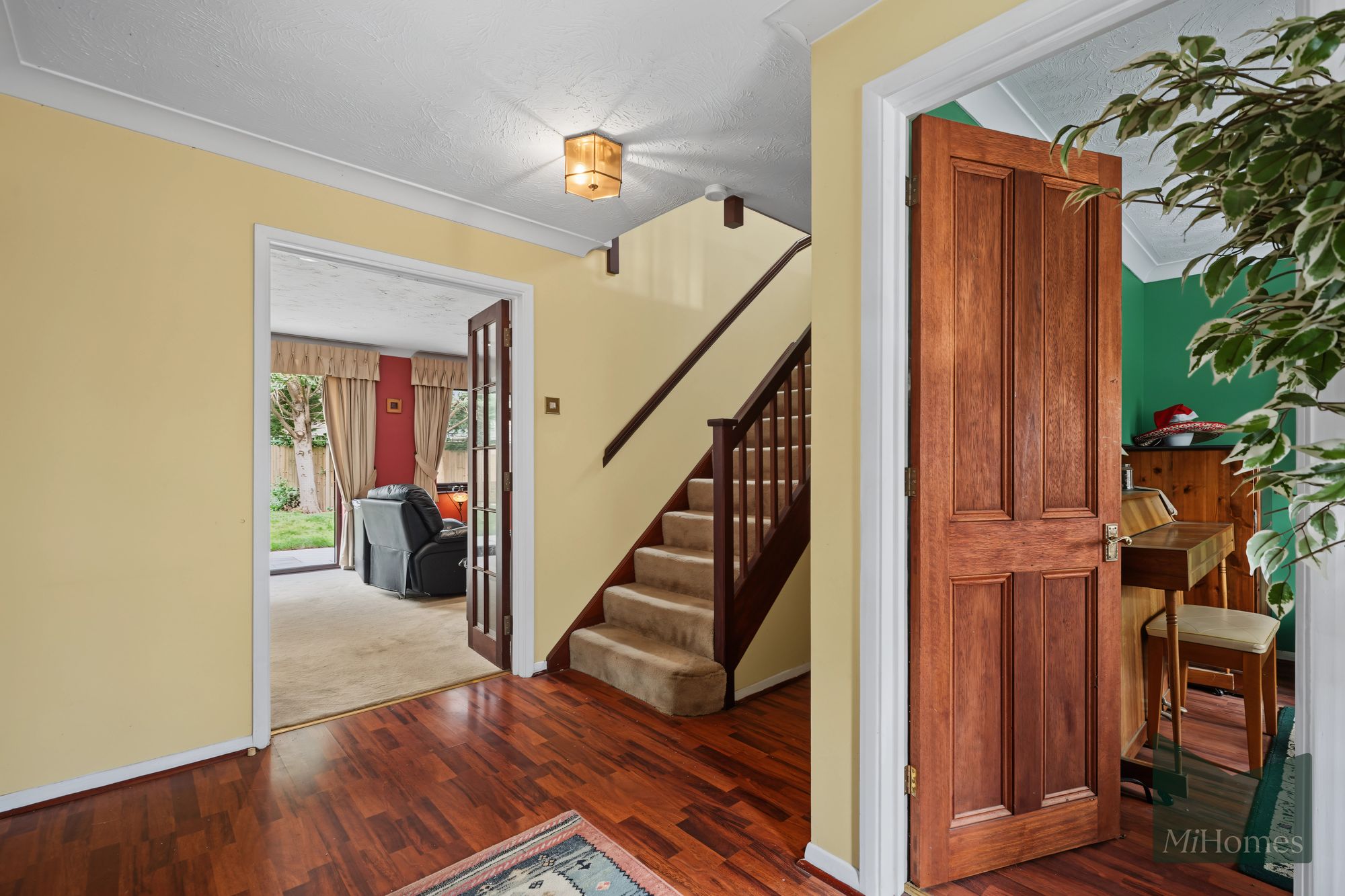 4 bed detached house for sale in Canford Close, Enfield, EN2 - Property Image 12