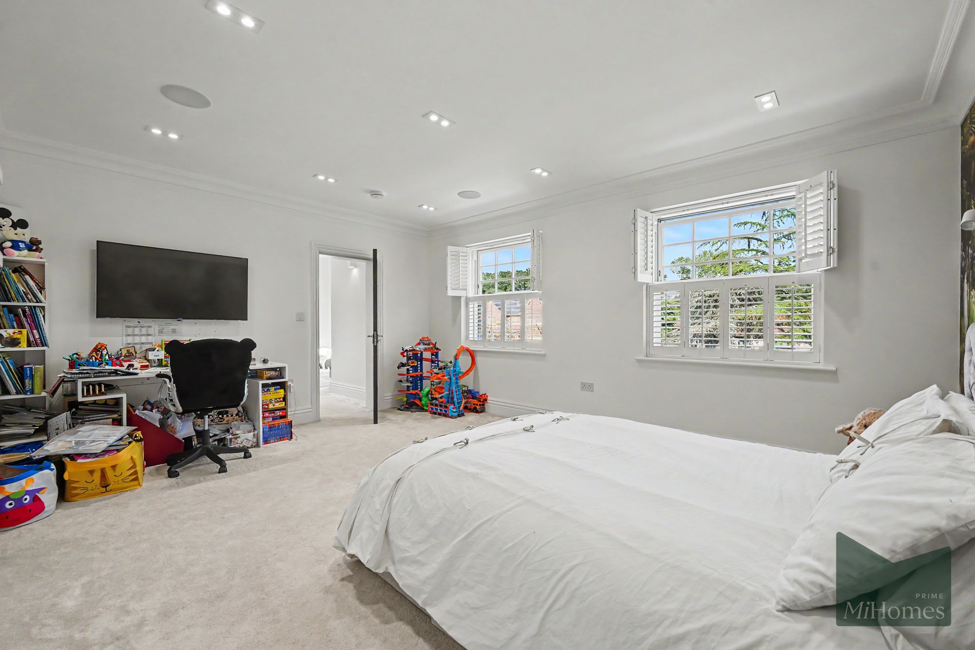 5 bed detached house for sale in Beech Hill Avenue, Barnet, EN4  - Property Image 50