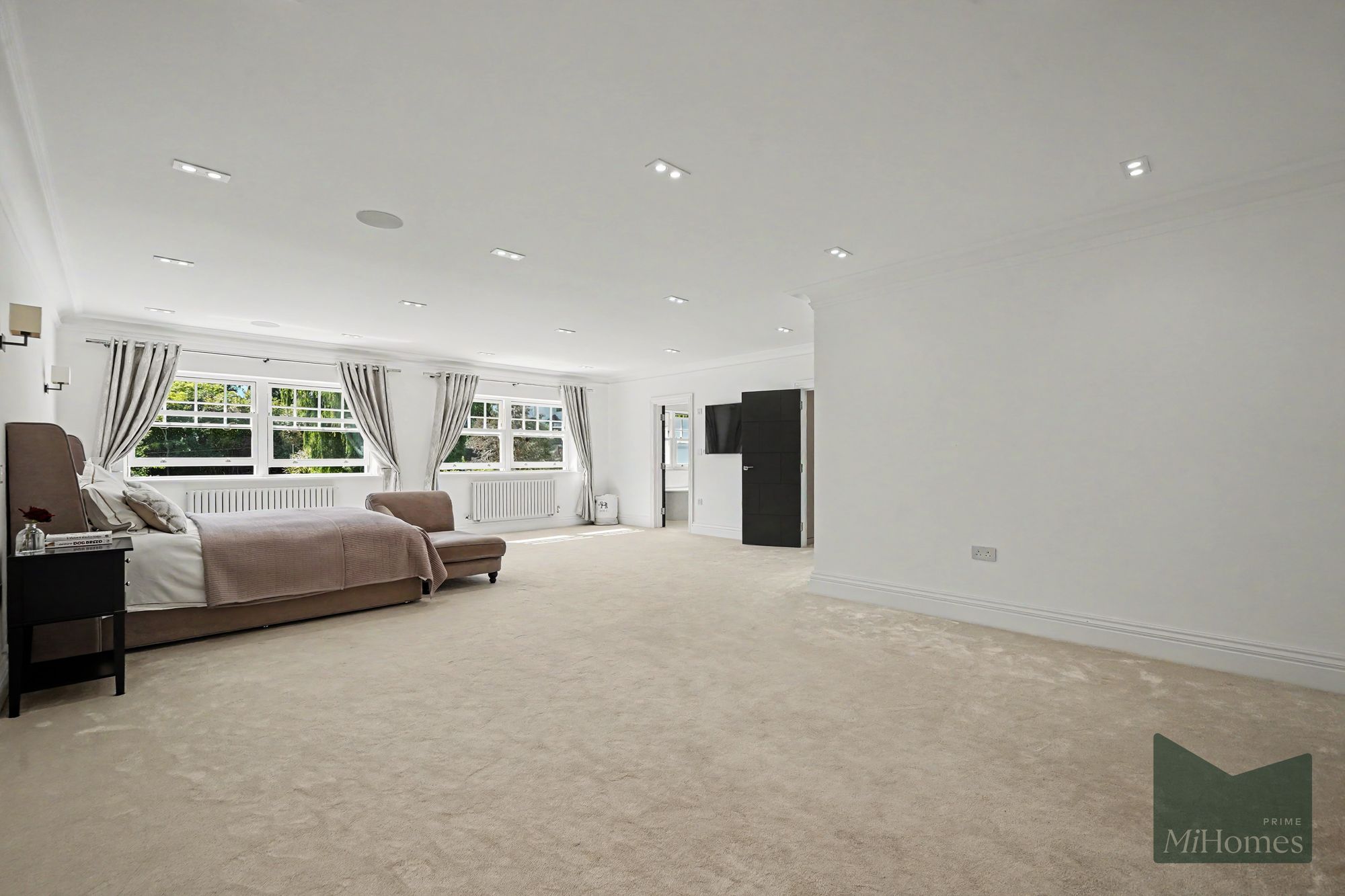 5 bed detached house for sale in Beech Hill Avenue, Barnet, EN4  - Property Image 46