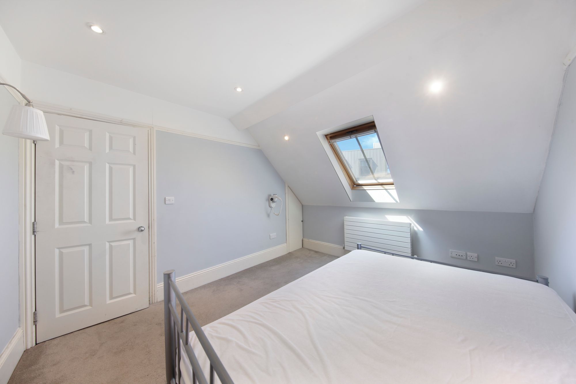 1 bed flat to rent in High Street, Croydon  - Property Image 10