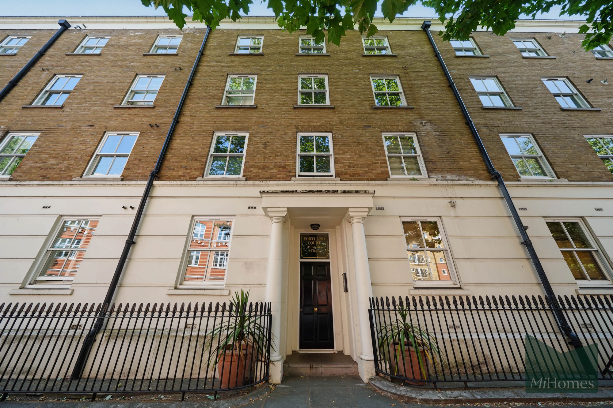 3 bed ground floor flat for sale in Trinity Street, Portland Court, SE1 - Property Image 20
