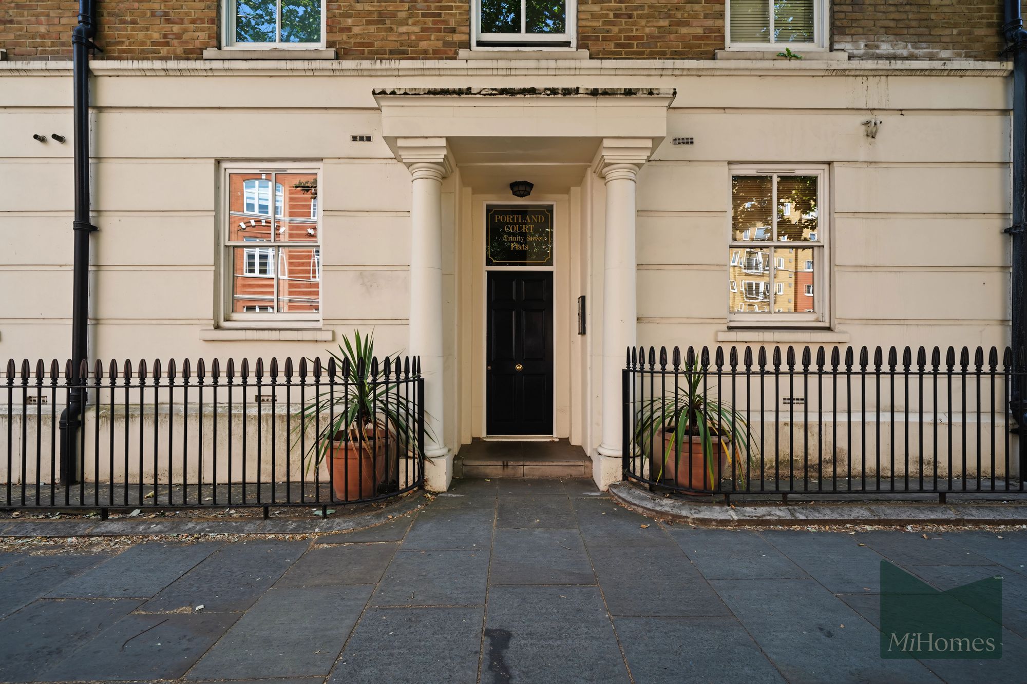 3 bed ground floor flat for sale in Trinity Street, Portland Court, SE1 - Property Image 21