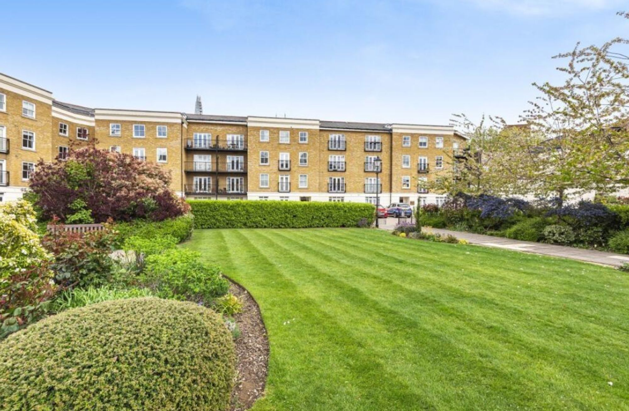 3 bed ground floor flat for sale in Trinity Street, Portland Court, SE1 - Property Image 17
