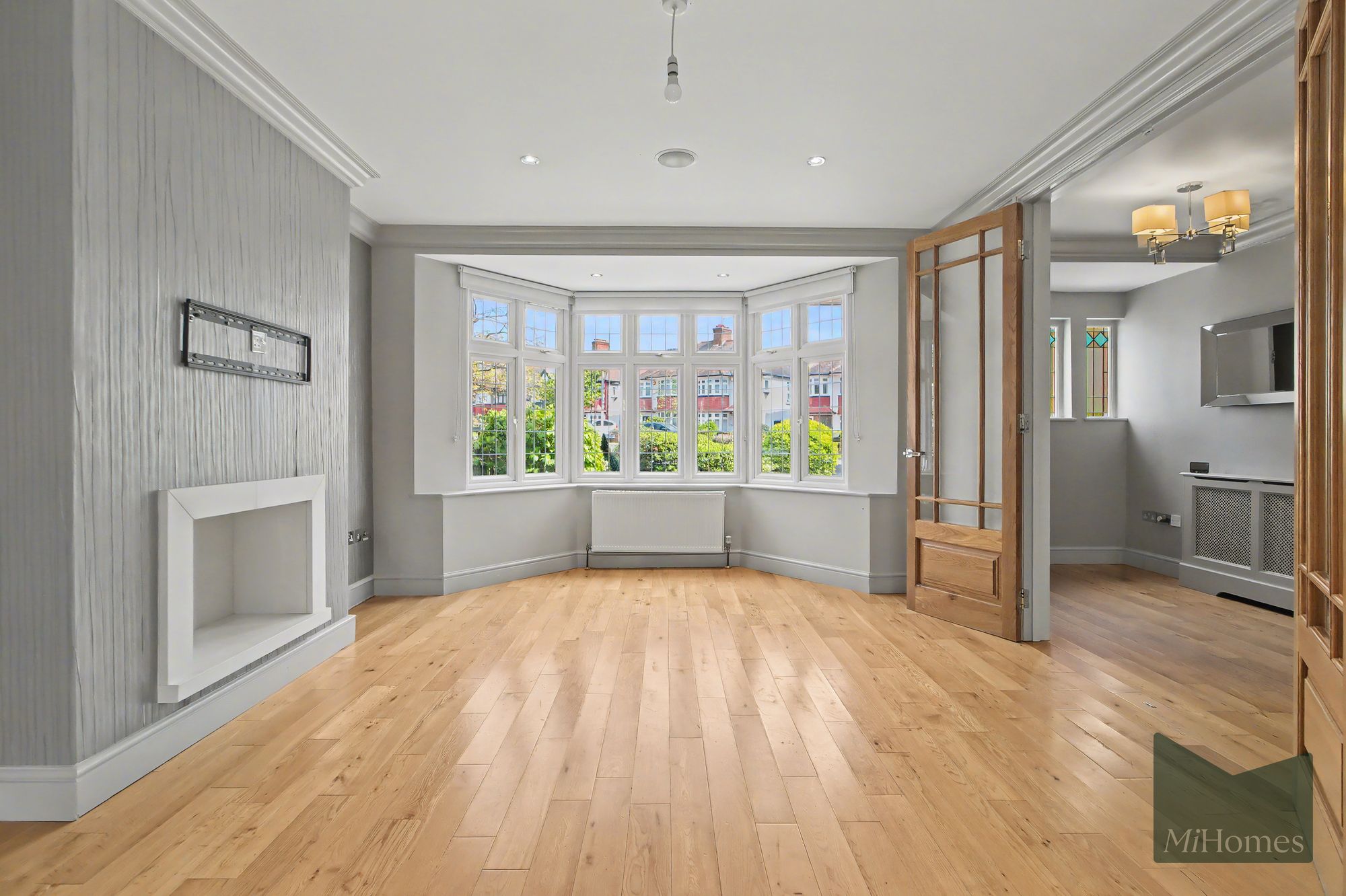 5 bed house for sale in Chandos Avenue, London, N14 - Property Image 10