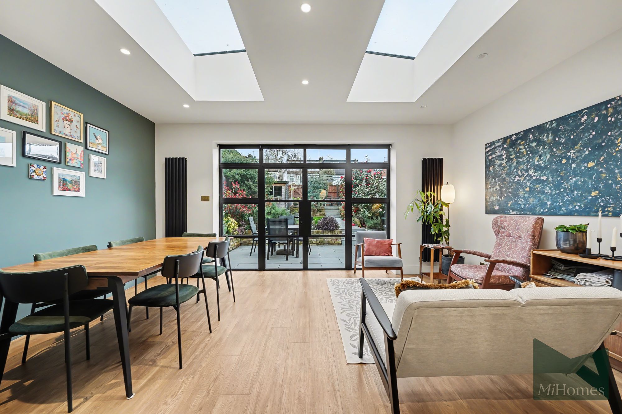 4 bed mid-terraced house for sale in Windsor Drive, Barnet, EN4 - Property Image 8