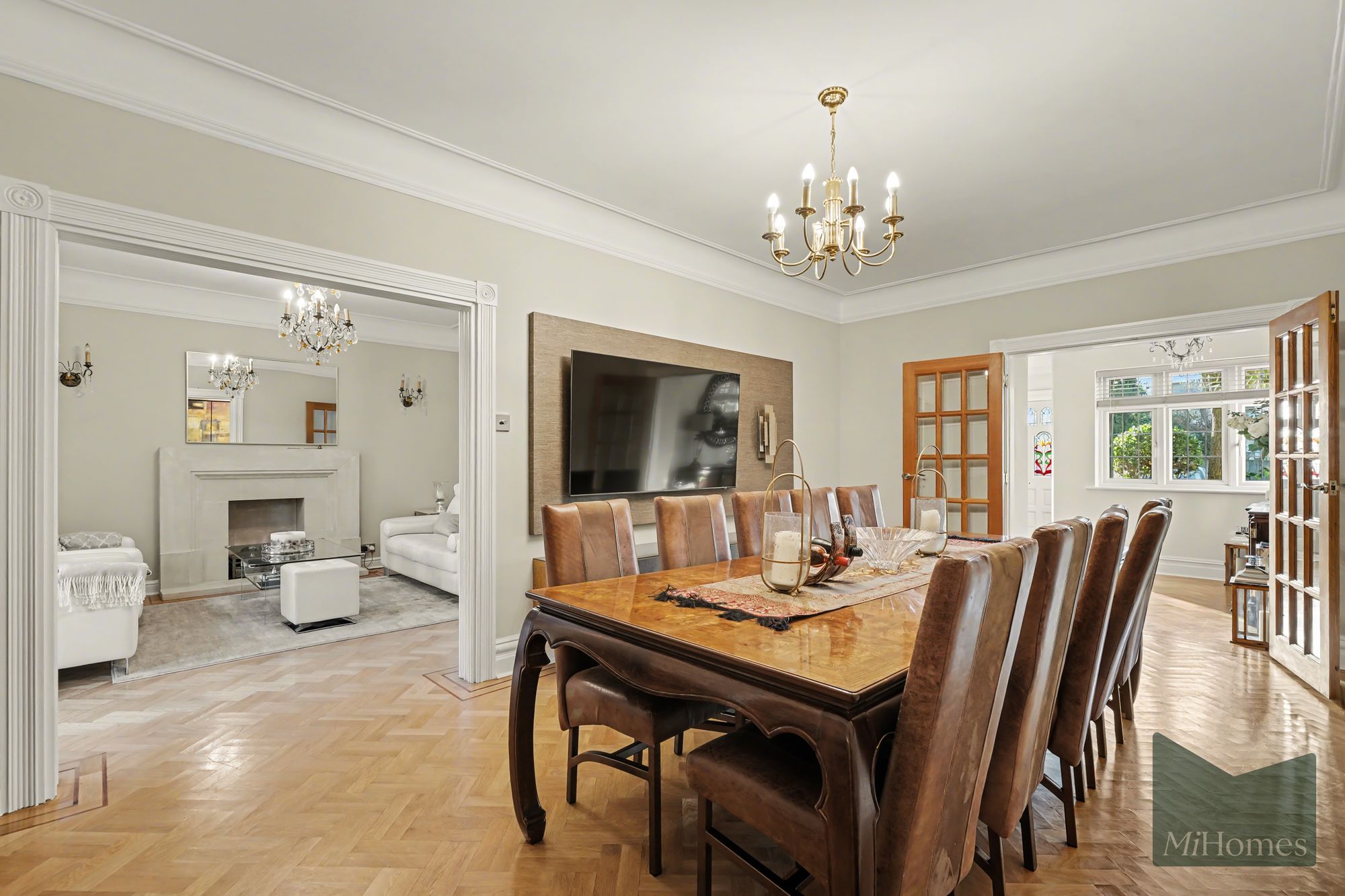 5 bed semi-detached house for sale in The Ridgeway, London, N14 - Property Image 10